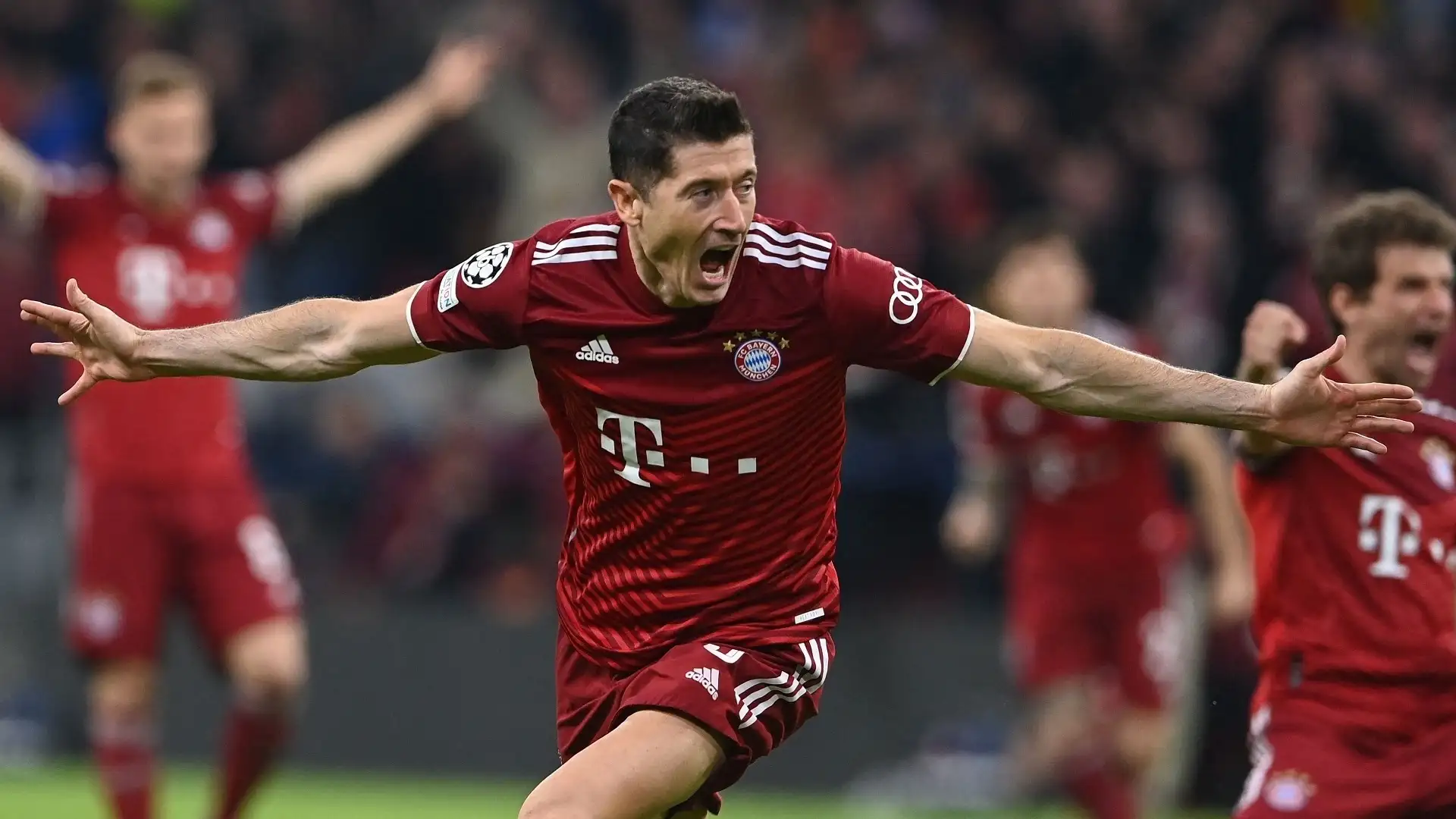 9) Robert Lewandowski (Polonia): 636 gol