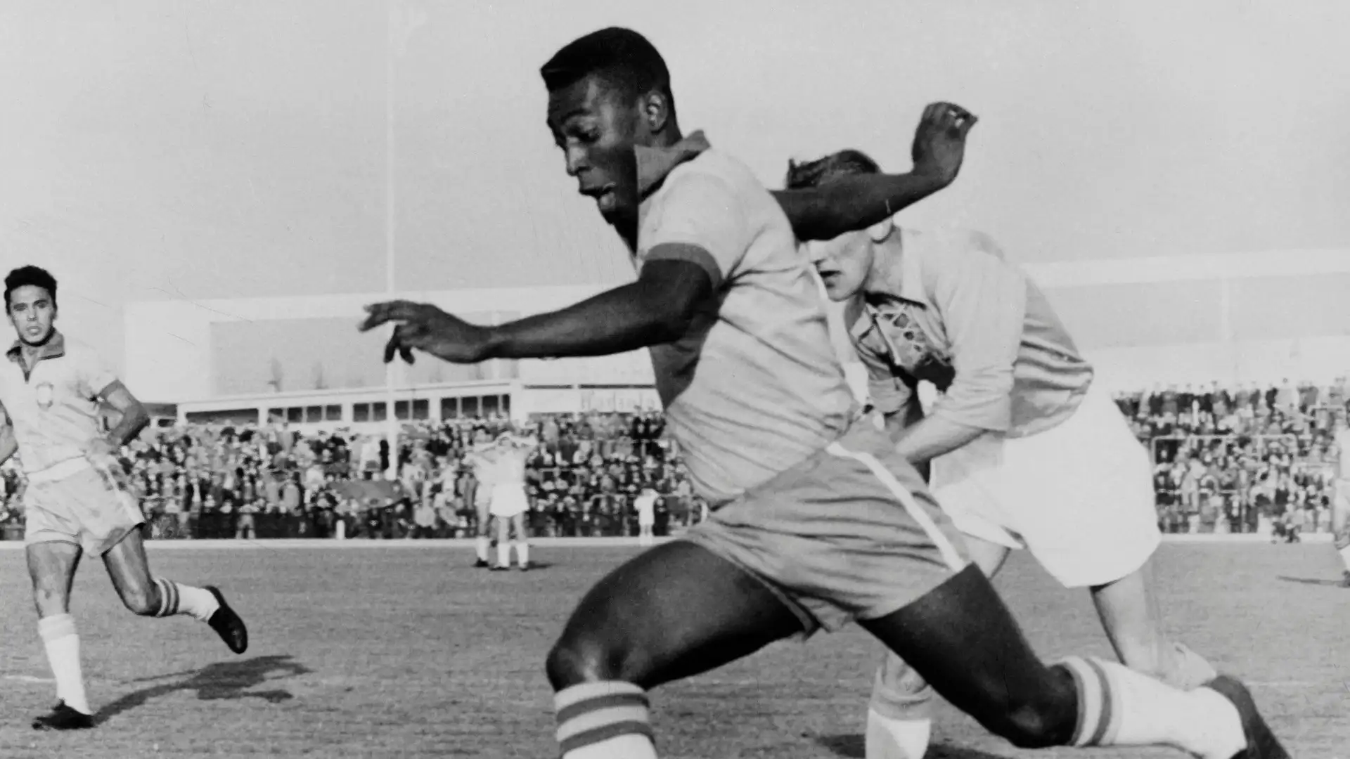 5) Pelé (Brasile): 757 gol