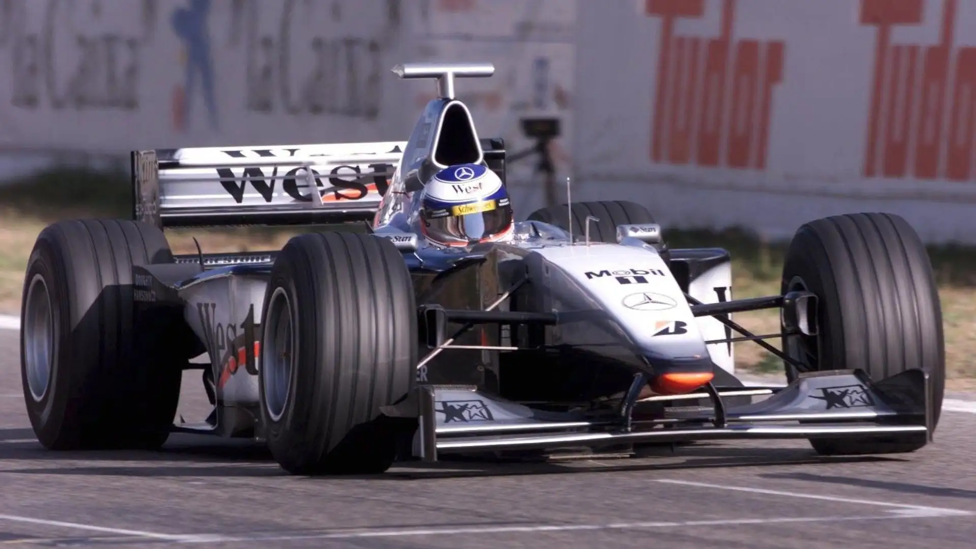8- Mika Hakkinen 25
