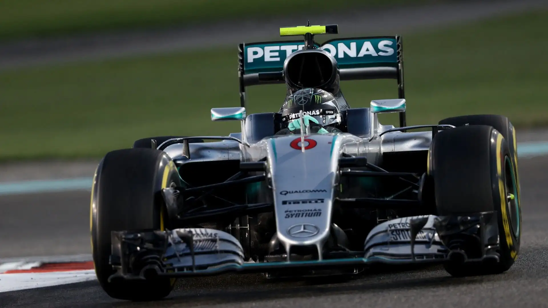 7- Nico Rosberg 30
