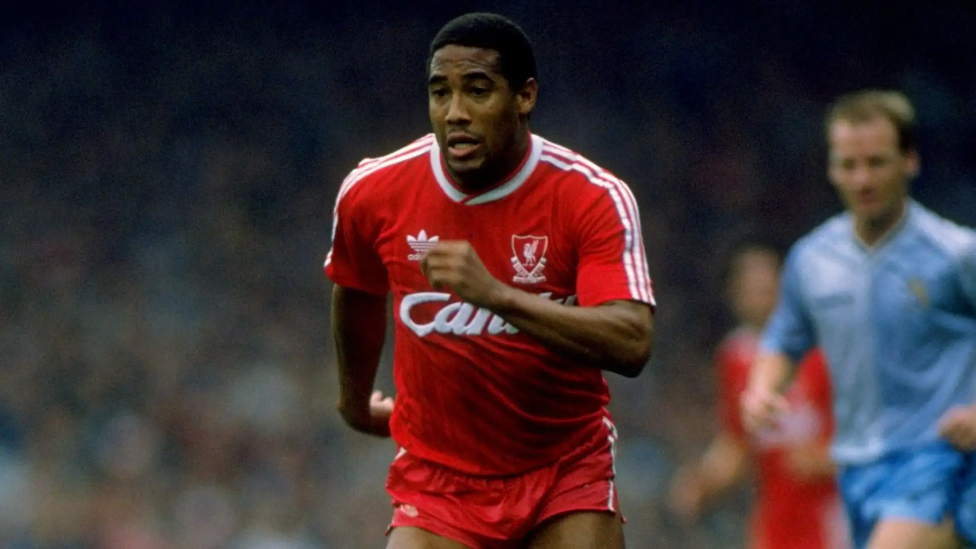 John Barnes: l'inglese ha collaborato con la band New Order per la composizione della canzone 'World in Motion'
