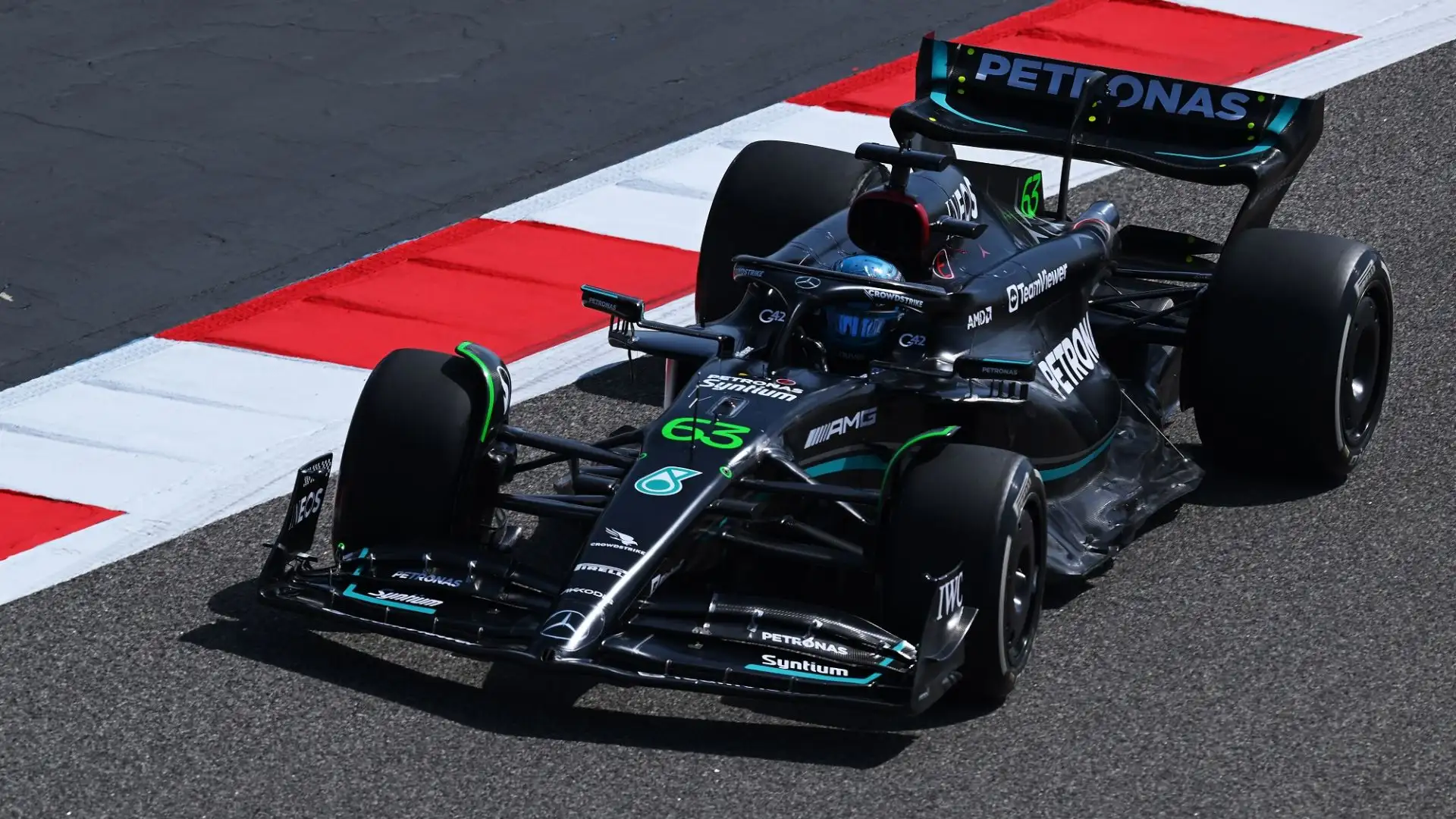 Mercedes W14 guidata da George Russell