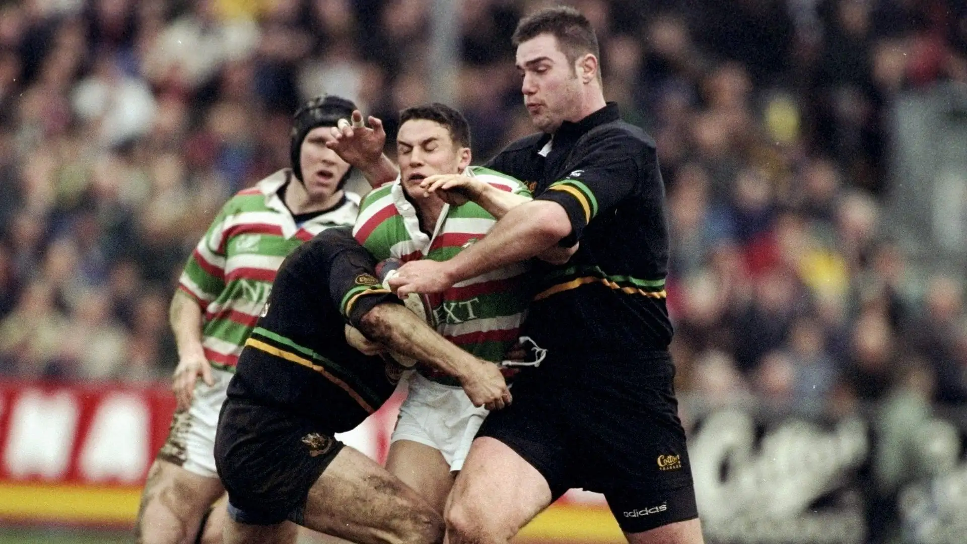 Richard Metcalfe (Scozia, rubgy): 213 cm di altezza
