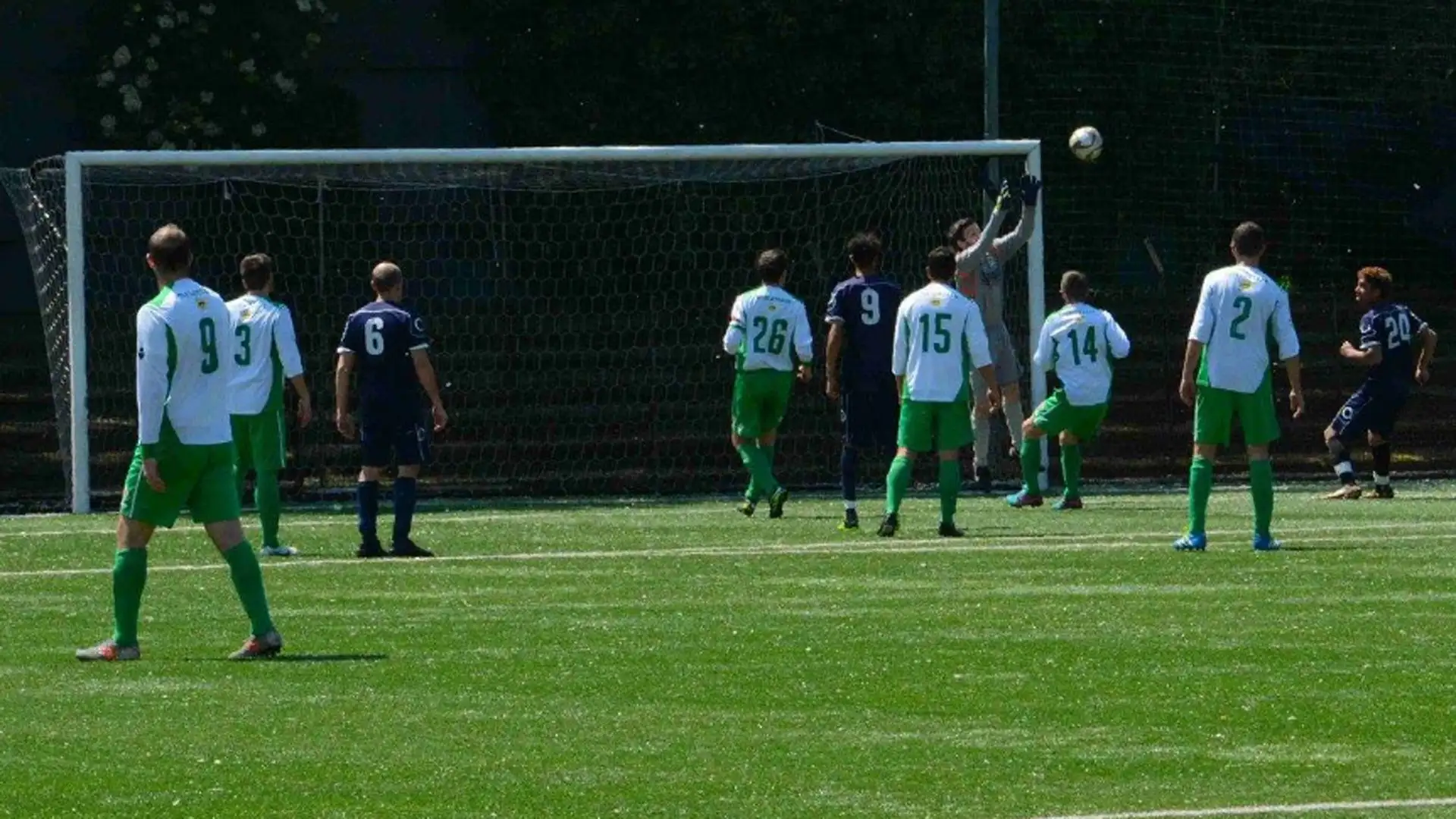 Non aspettarsi miracoli dal portiere: se un corner crea pericoli, il più delle volte, la colpa è di chi difende male