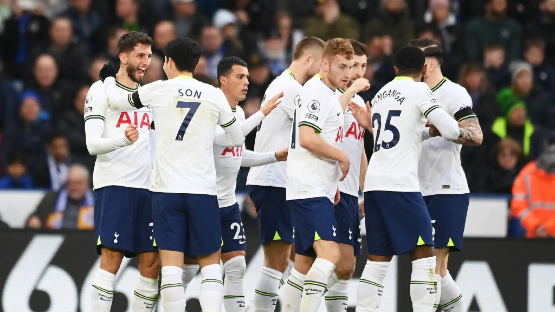 10- Tottenham 711,30 mln €