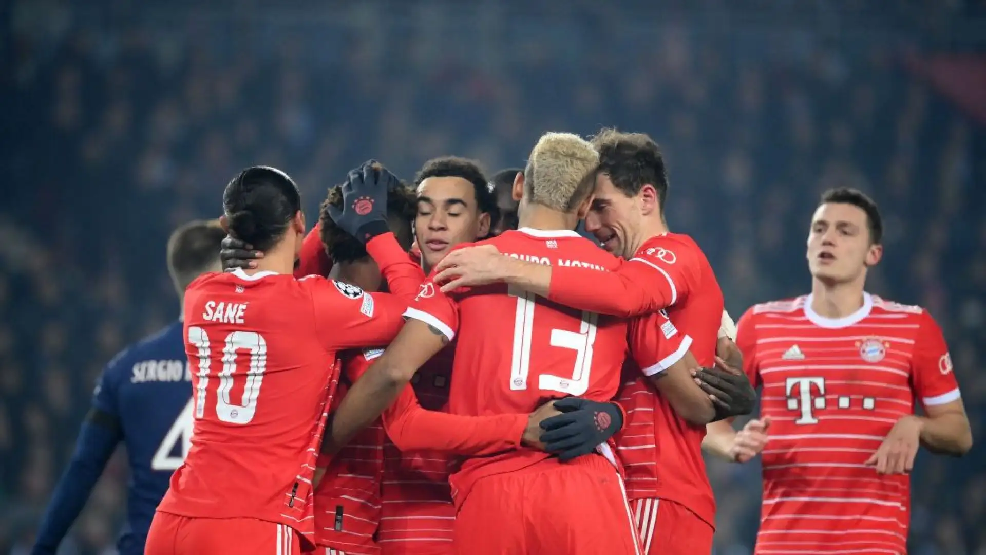 3- Bayern Monaco 995,70 mln €