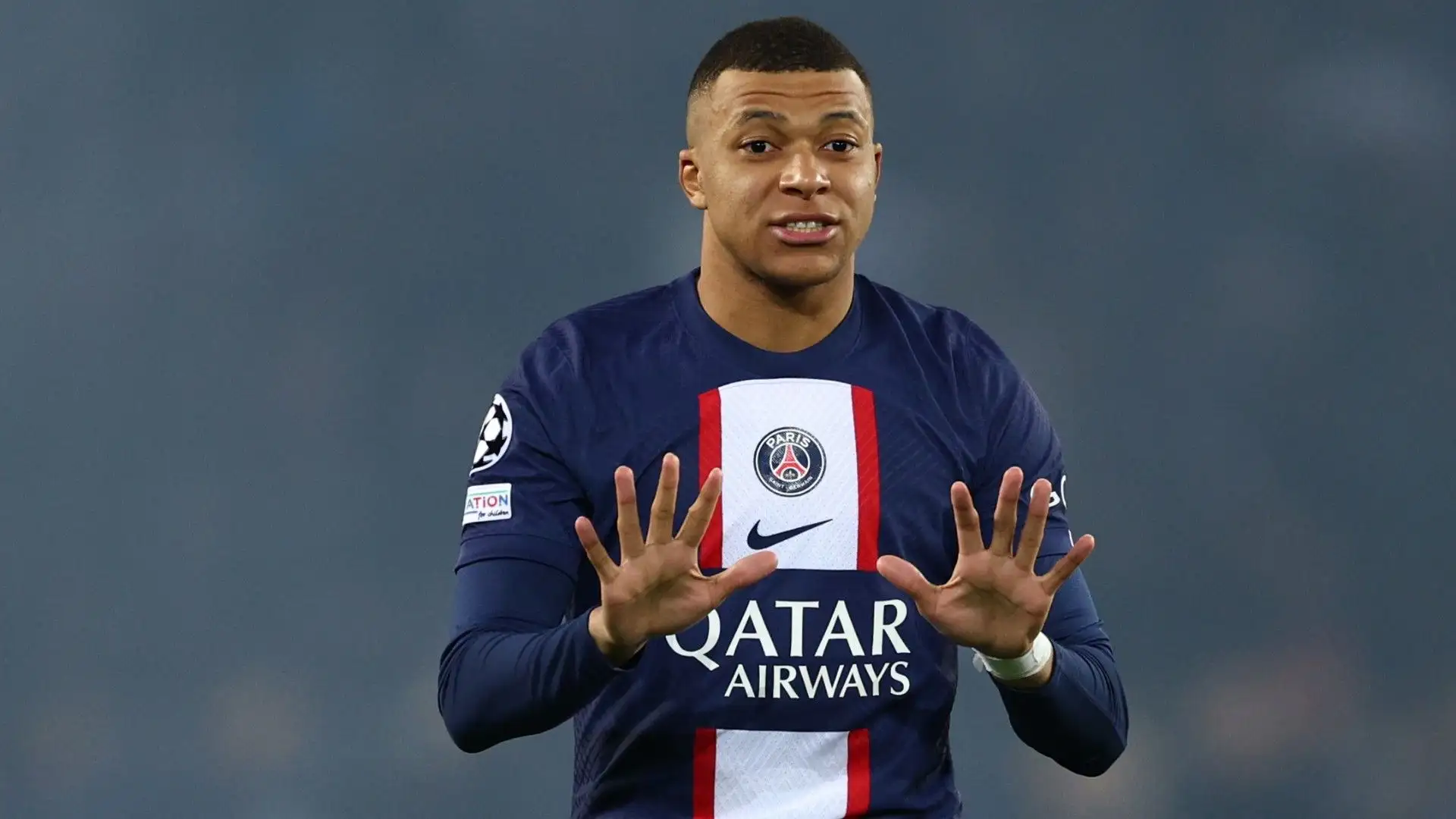 1- Kylian Mbappé, 71 milioni di euro all'anno
