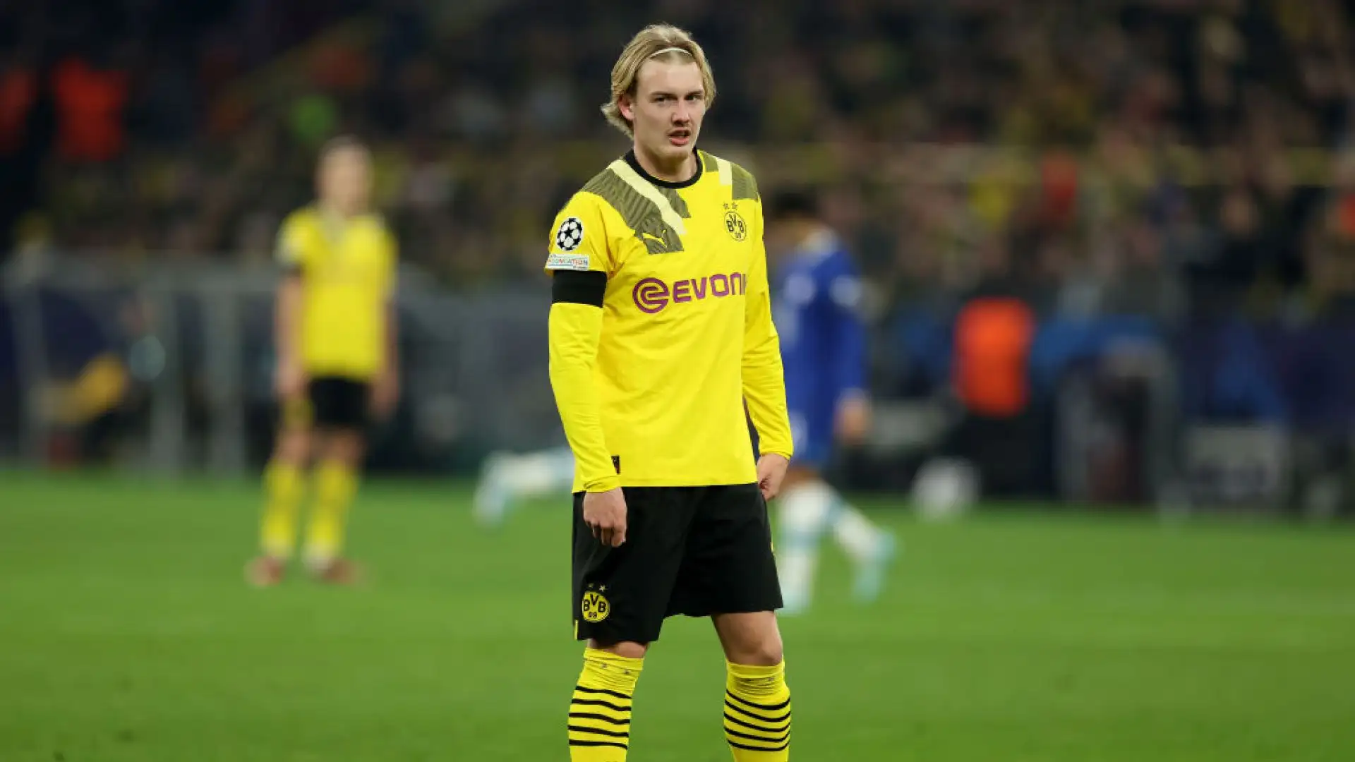 10-Julian Brandt: 4 milioni di euro all'anno