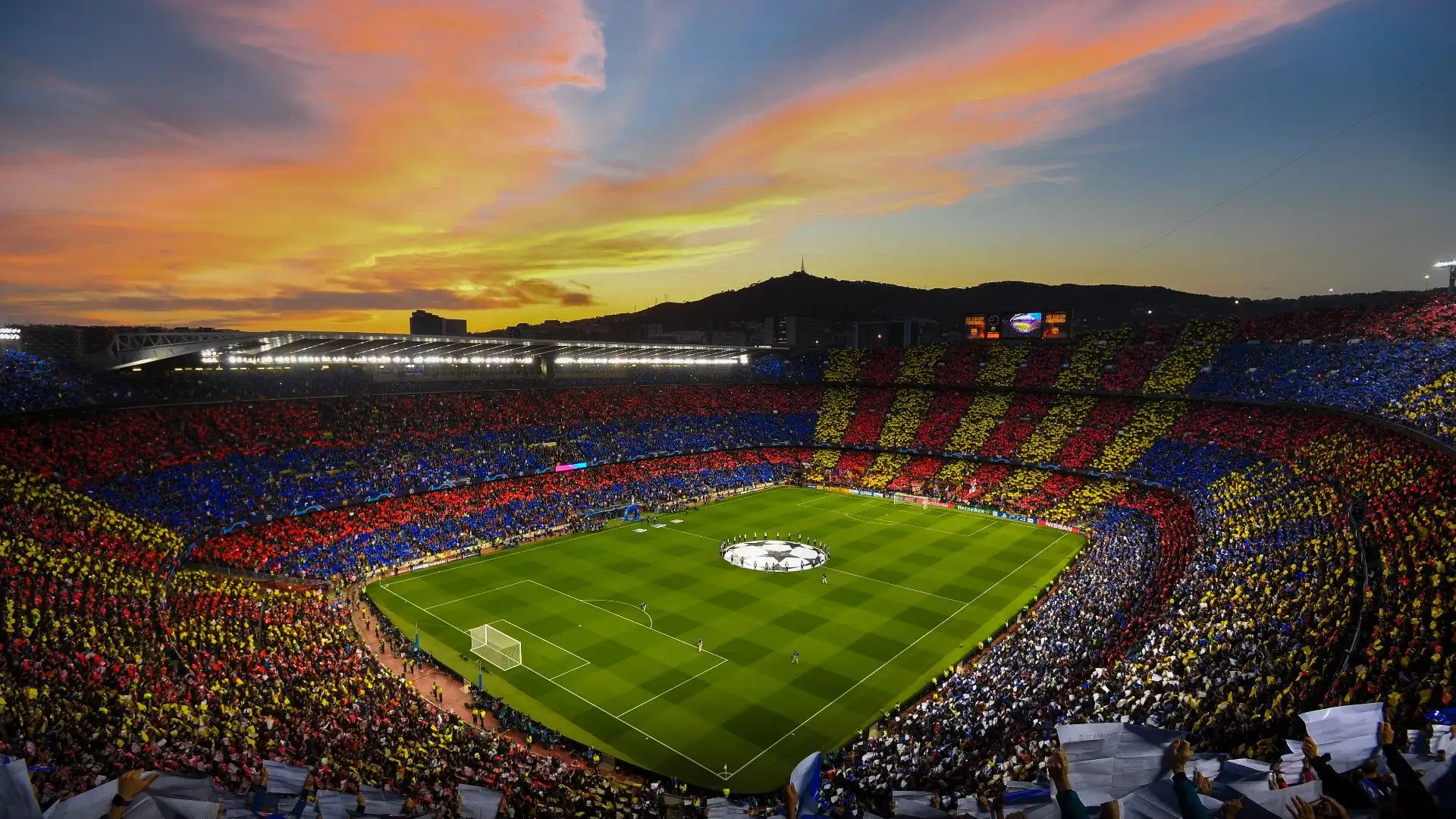 Camp Nou - Barcellona, ​​Spagna: lo stadio del Barcellona, può ospitare più di 99.000 spettatori
