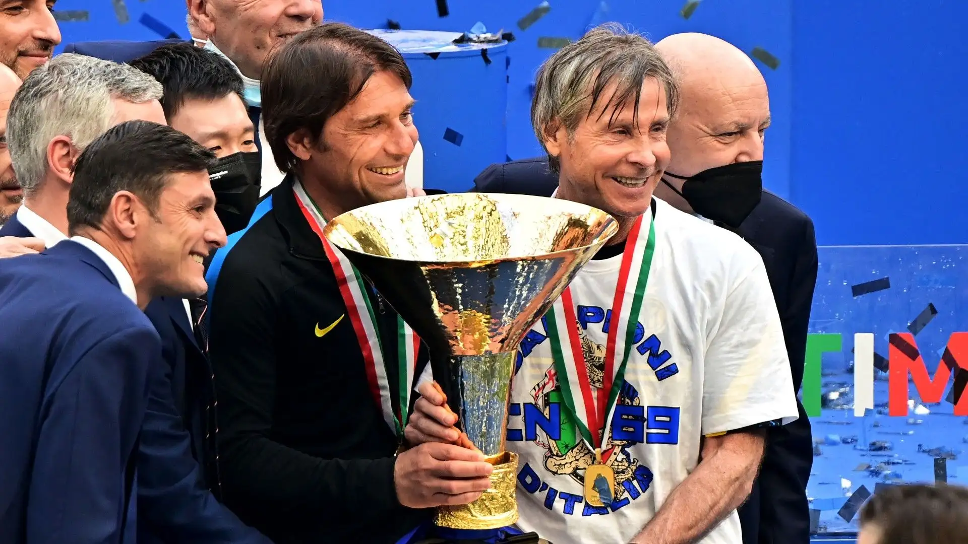 Con i nerazzurri, l'allenatore ha conquistato il campionato nella stagione 2020-2021
