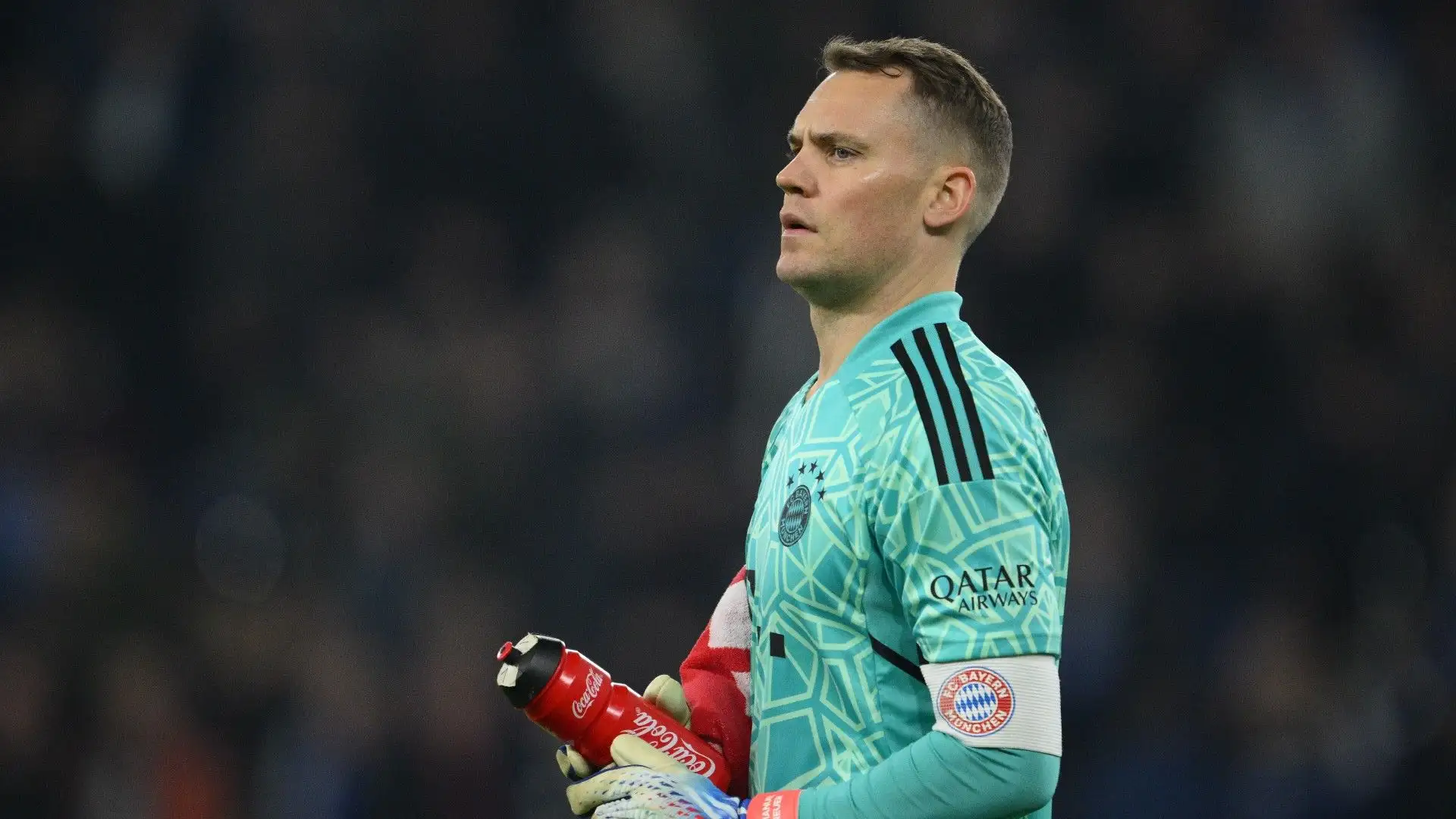2- Manuel Neuer 21 milioni di euro all'anno
