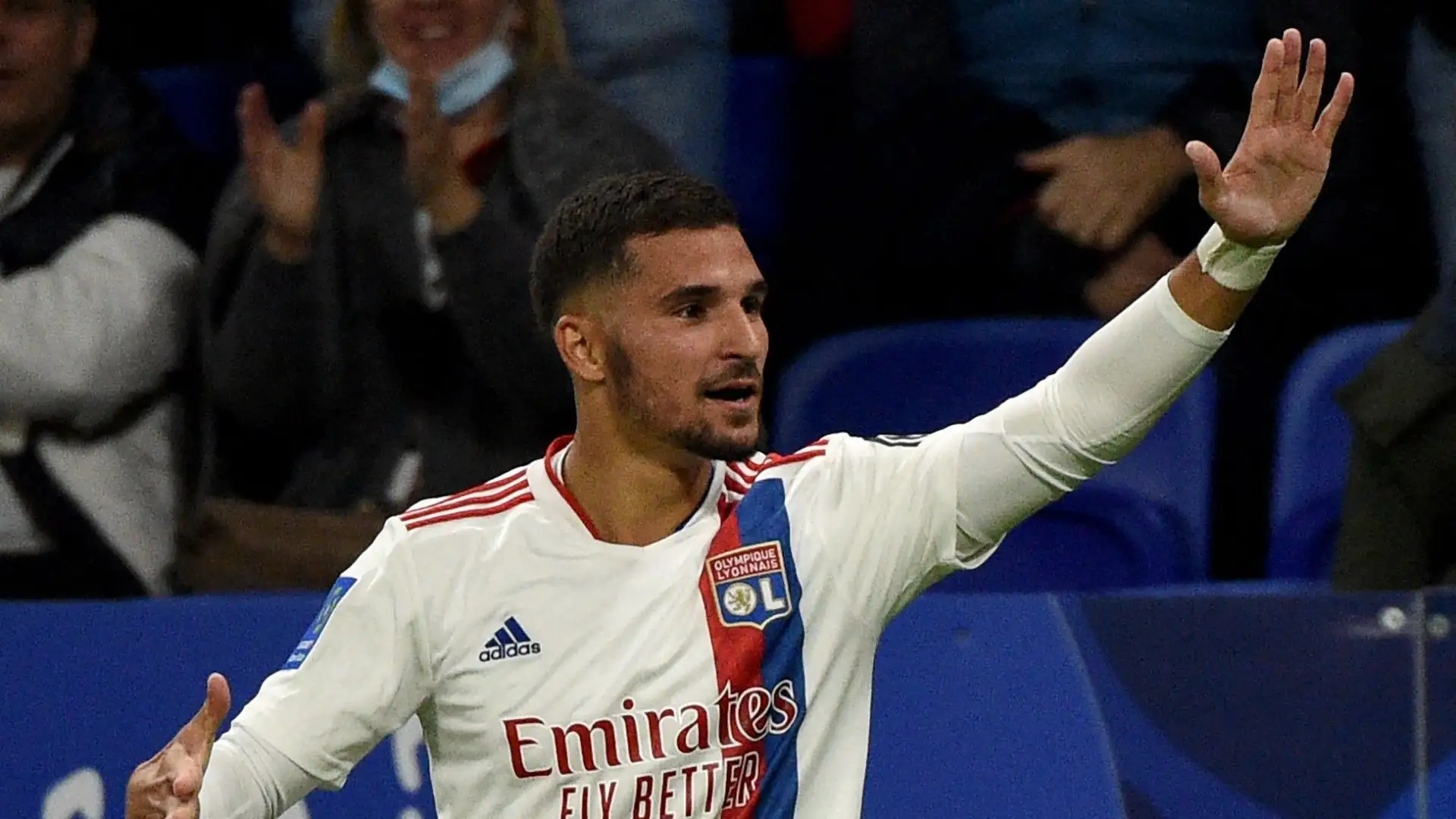 Houssem Aouar (Olympique Lione)
