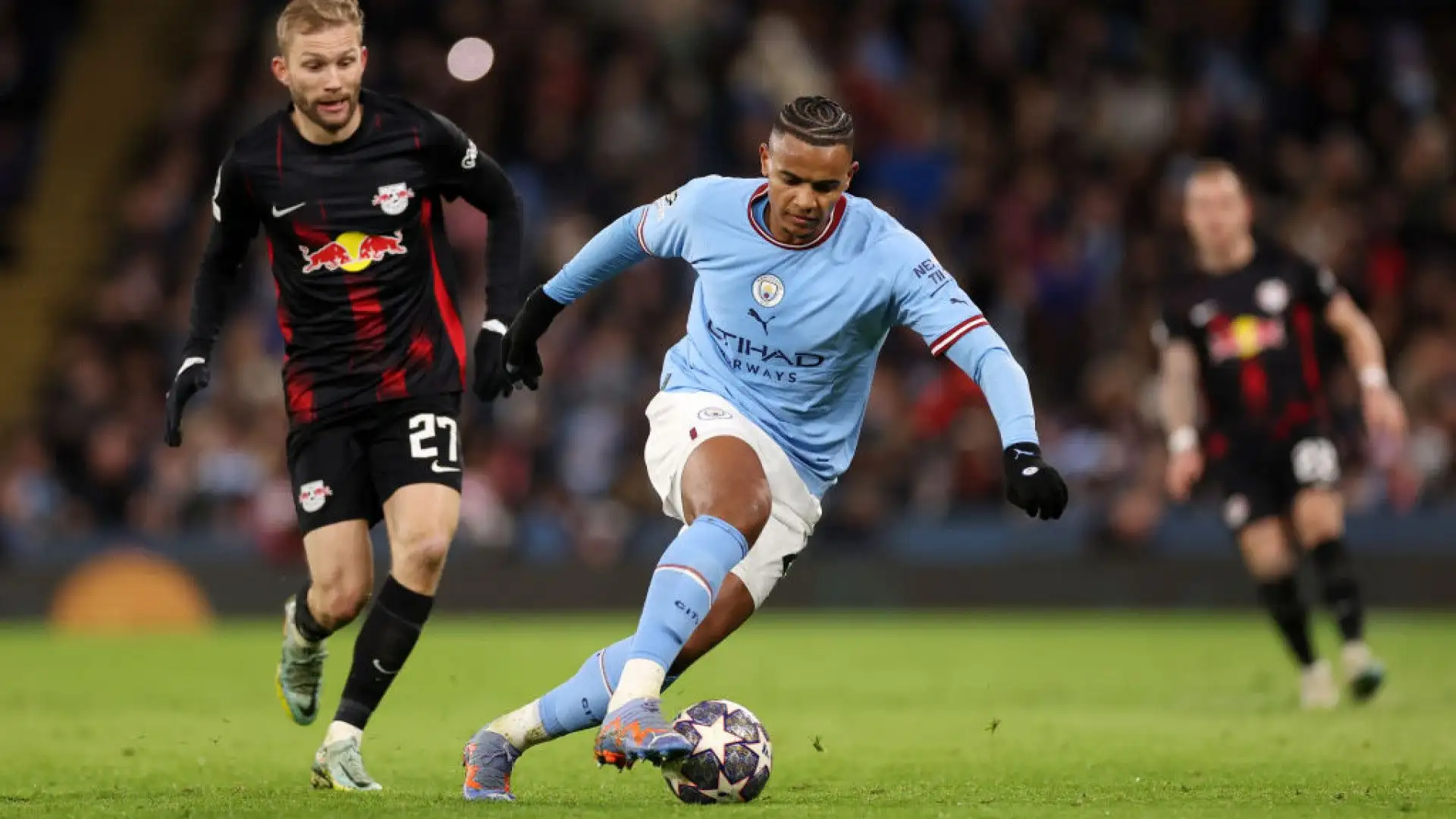 Manuel Akanji (Manchester City)