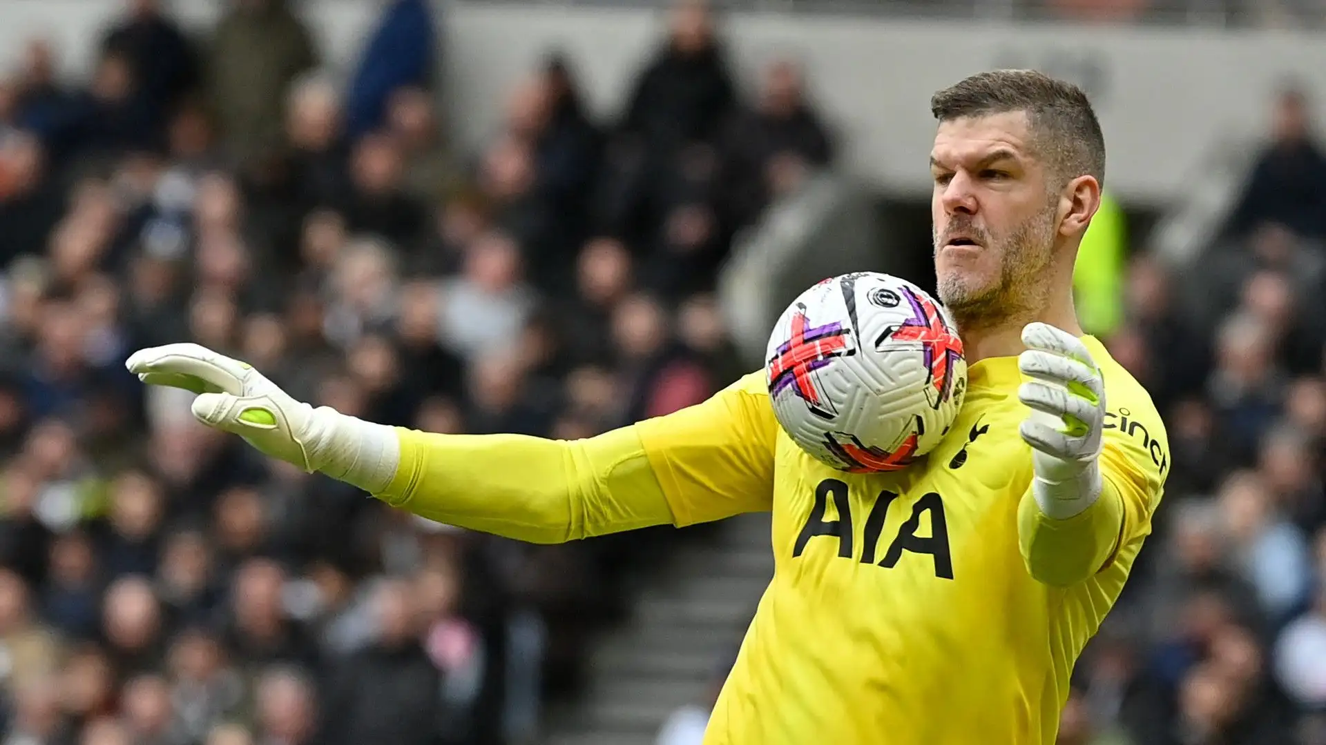 Forster sta sostituendo l'infortunato Hugo Lloris