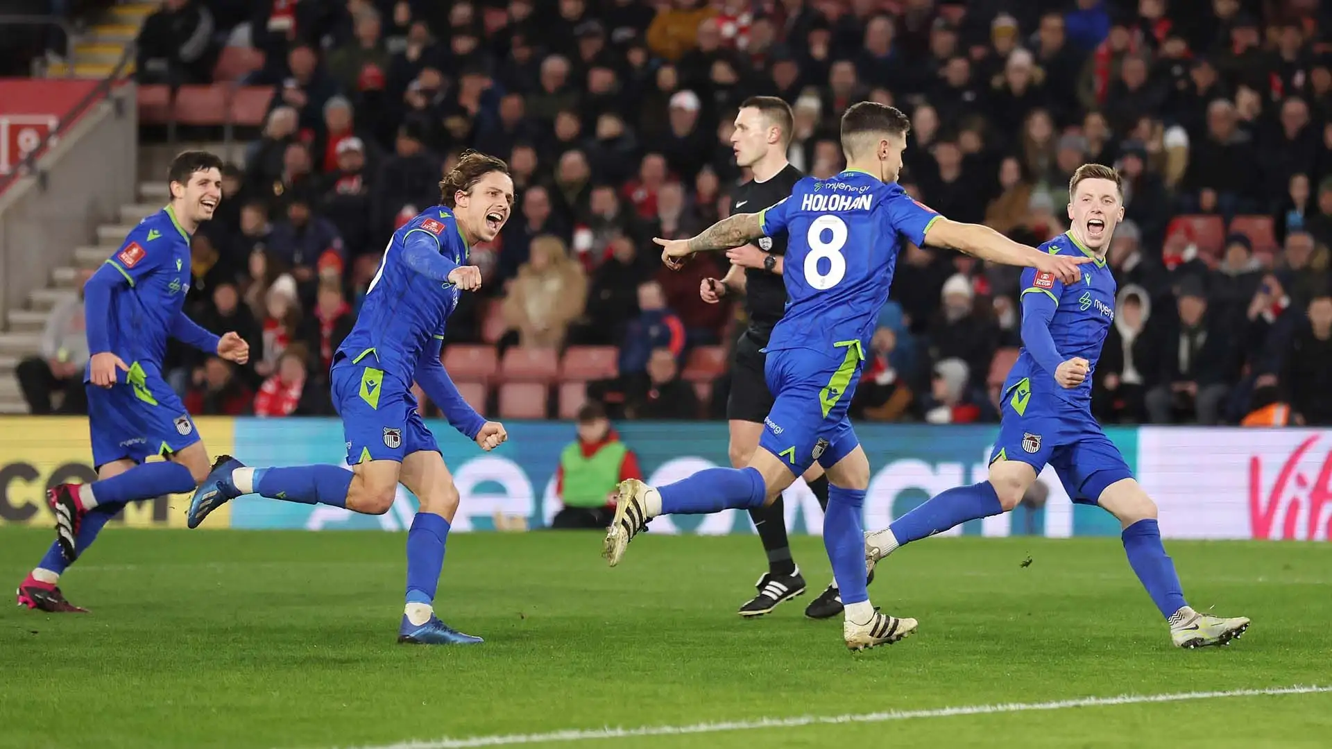 Holohan ha esordito nella massima serie irlandese con il Drogheda