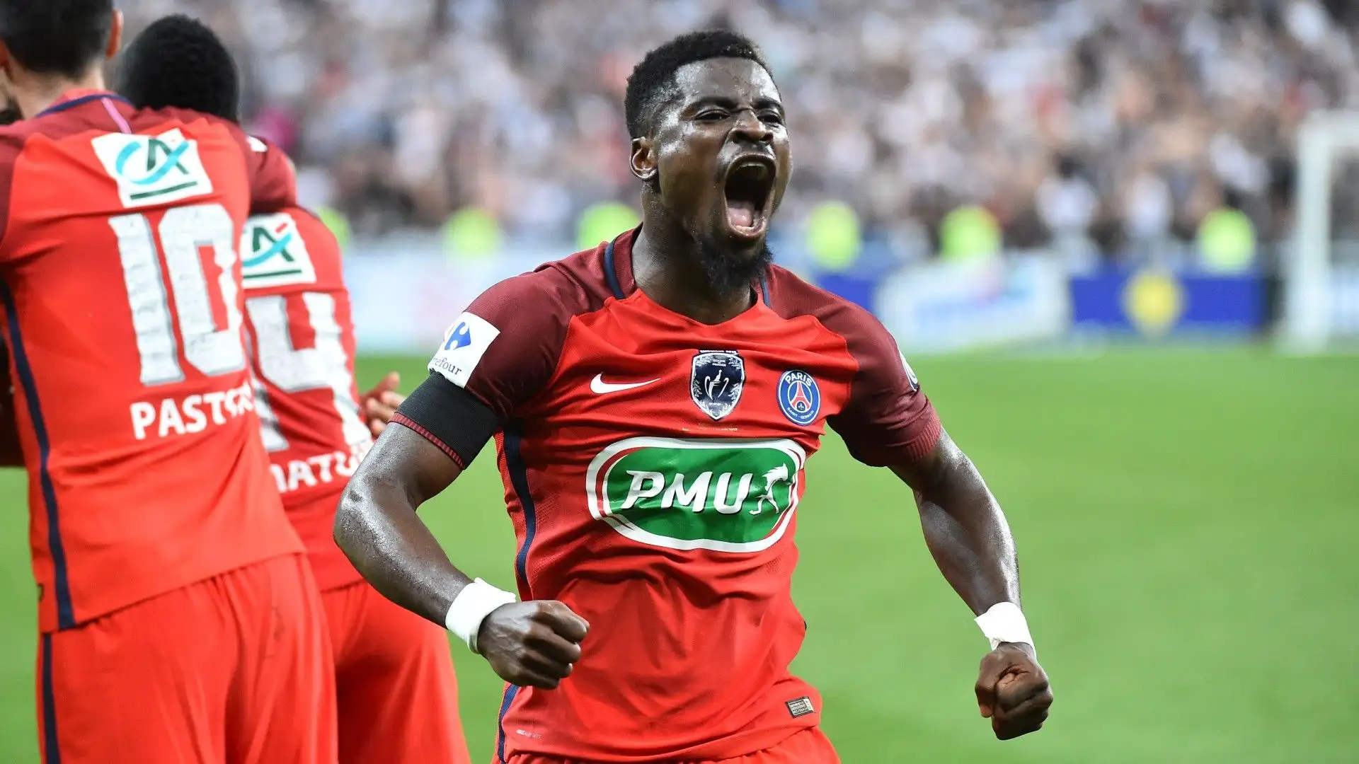 6- Serge Aurier stagione 2017/2018 al Tottenham per 25 mln €

