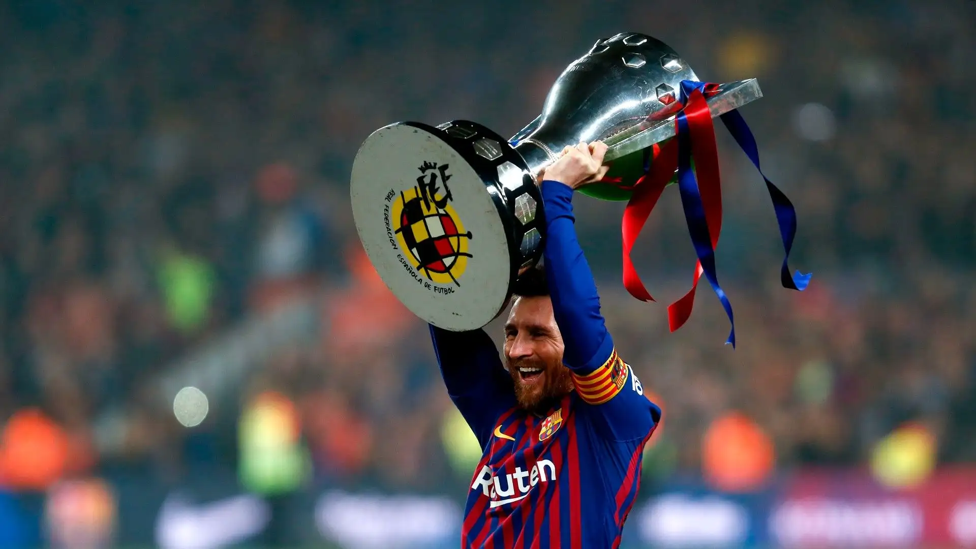Campionato spagnolo: 10 (Barcellona: 2004-2005, 2005-2006, 2008-2009, 2009-2010, 2010-2011, 2012-2013, 2014-2015, 2015-2016, 2017-2018, 2018-2019)