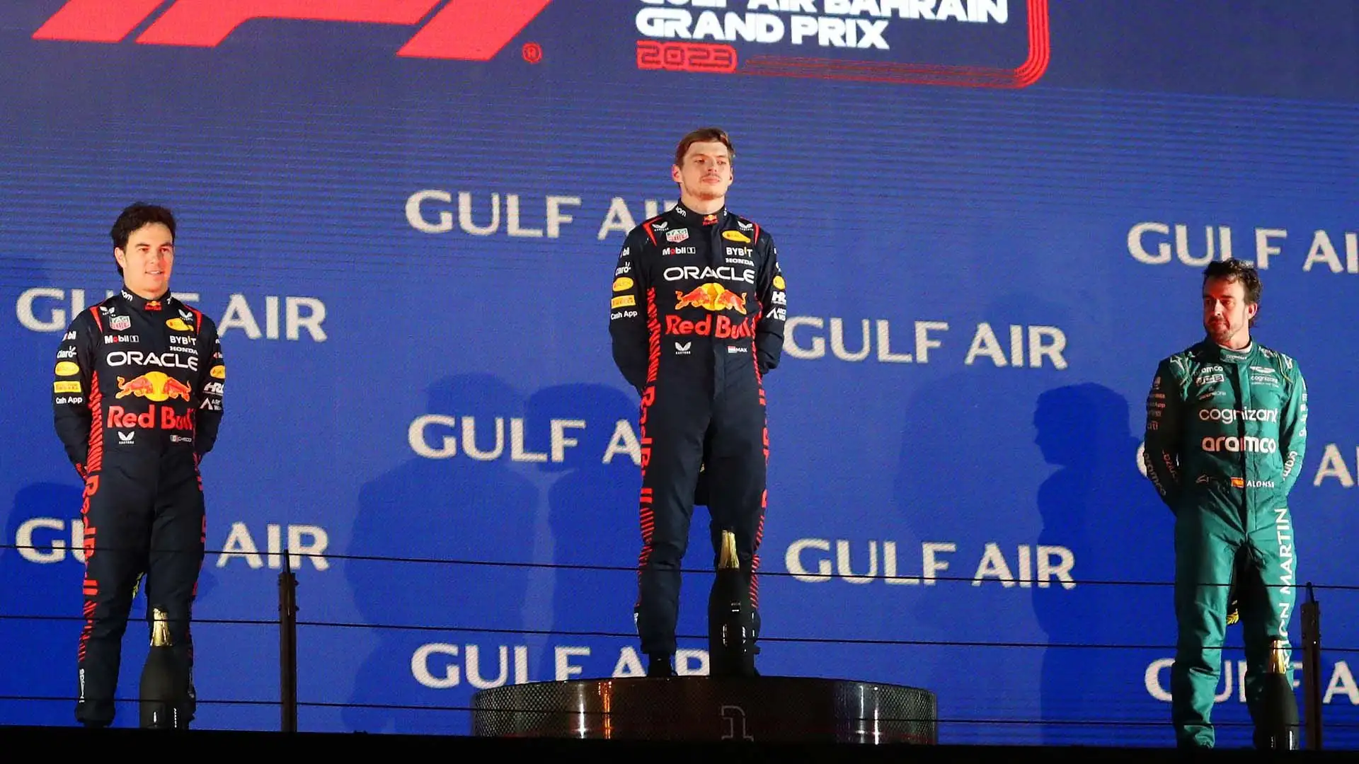 Qui Alonso, emozionato, con Verstappen e Perez