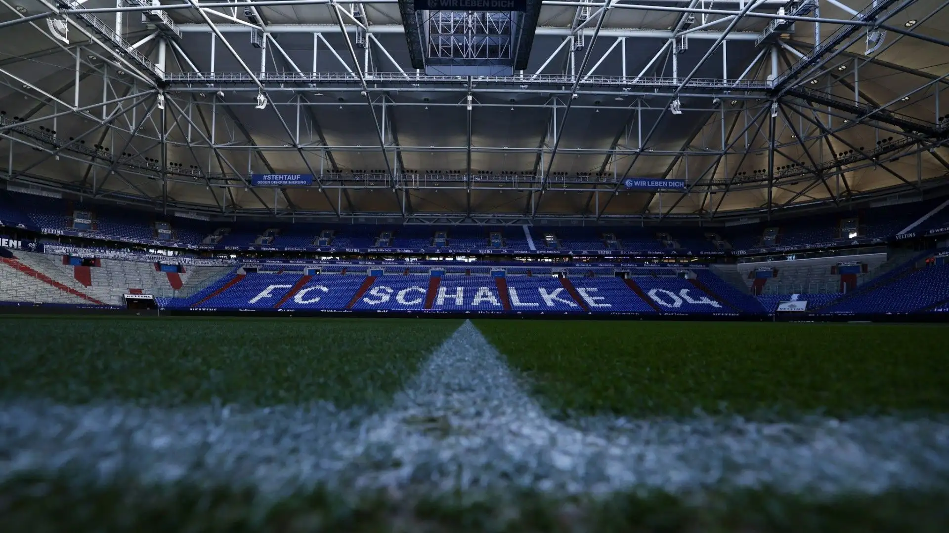 Lo Schalke da qualche anno ha diversi problemi