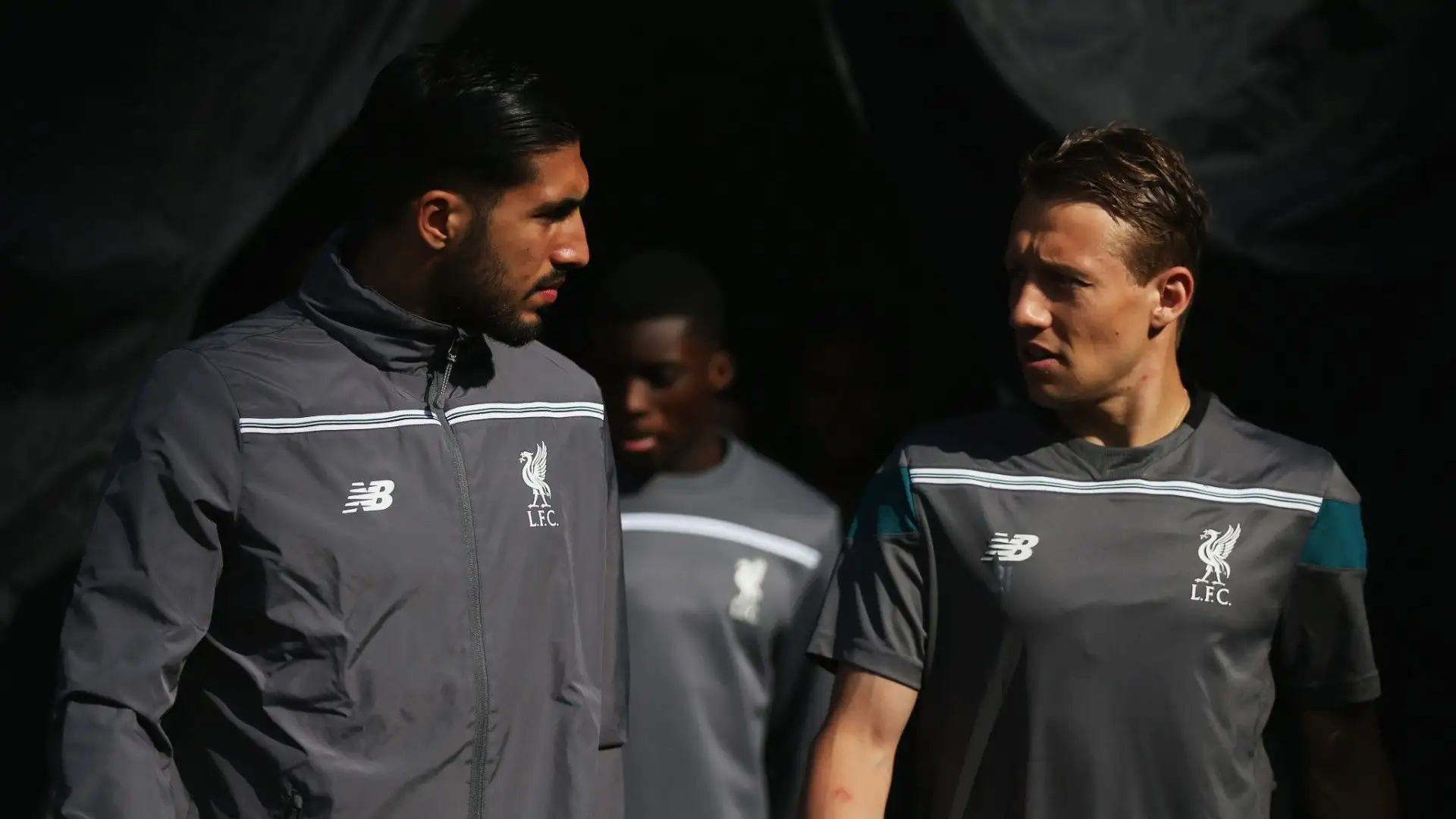 Cresciuto nel Gremio, il centrocampista si è trasferito al Liverpool nel 2007