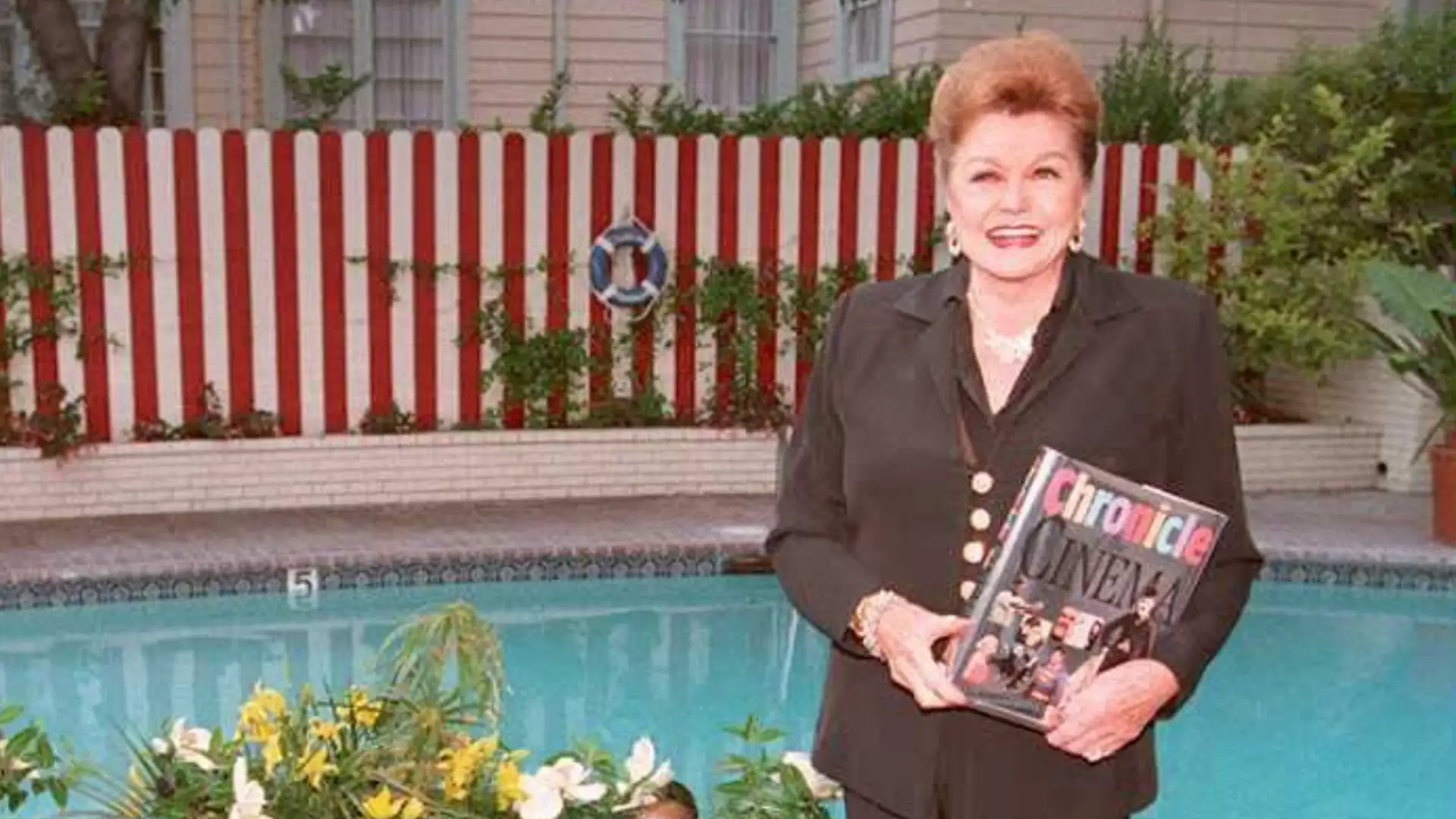 Esther Williams: ex campionessa di nuoto, la statunitense ha poi lavorato tantissimo in televisione e al cinema
