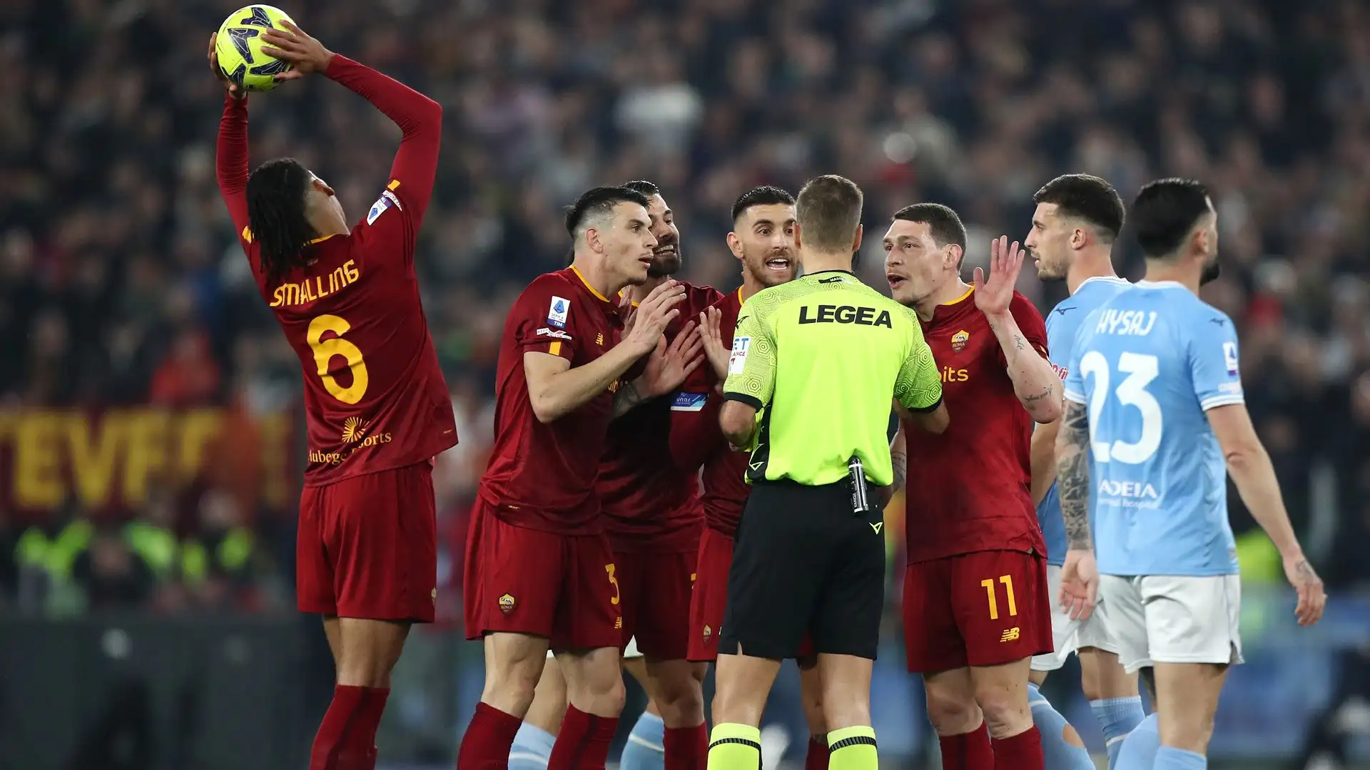 Meno prevedibile che una squadra rimanesse in dieci uomini dopo poco più di mezz'ora