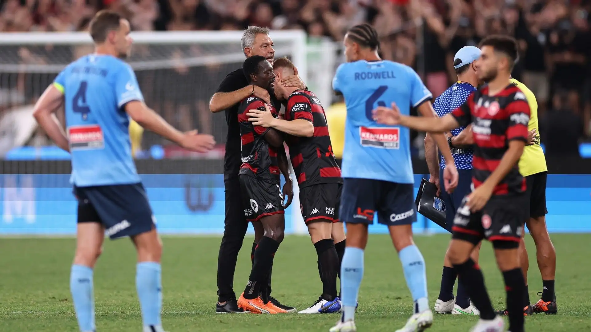 Il Western Sydney Wanderers ha vinto per 4-0 contro il Sydney FC