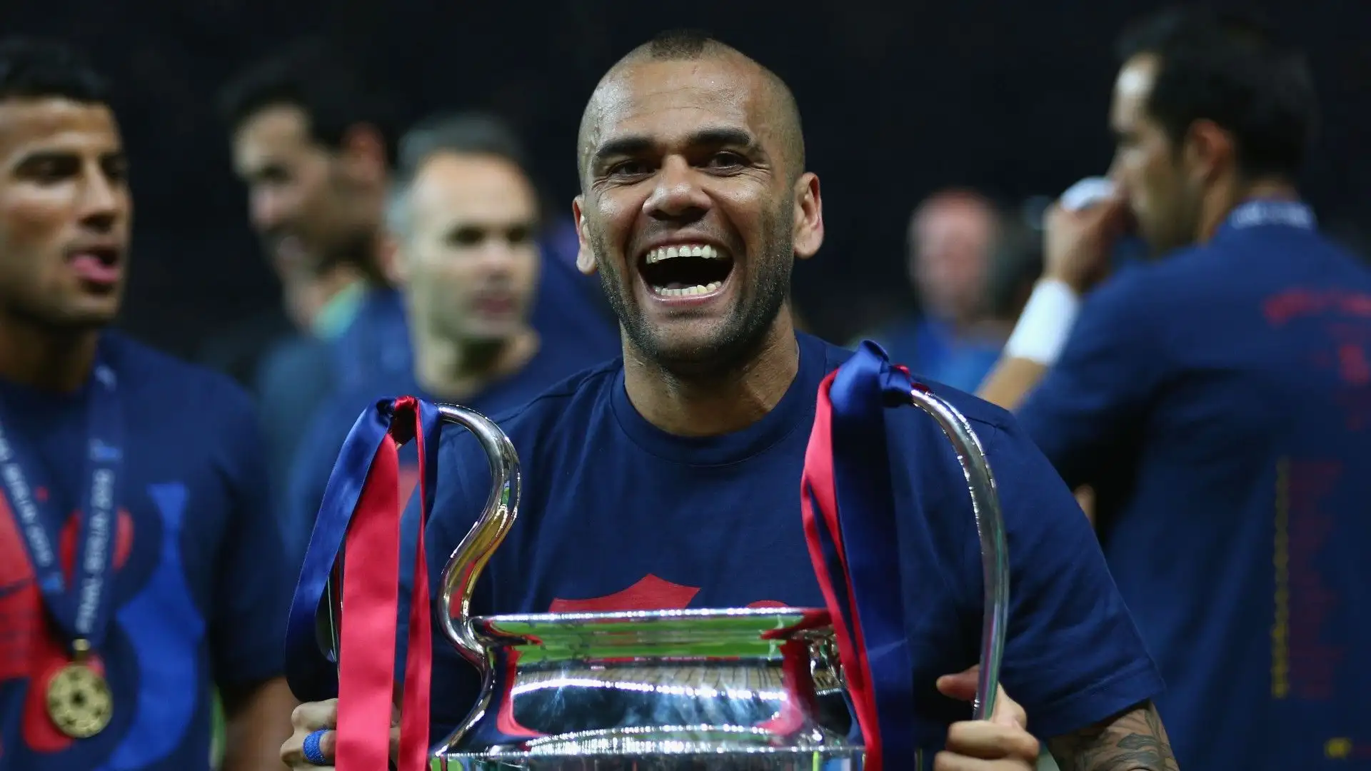 Dani Alves
