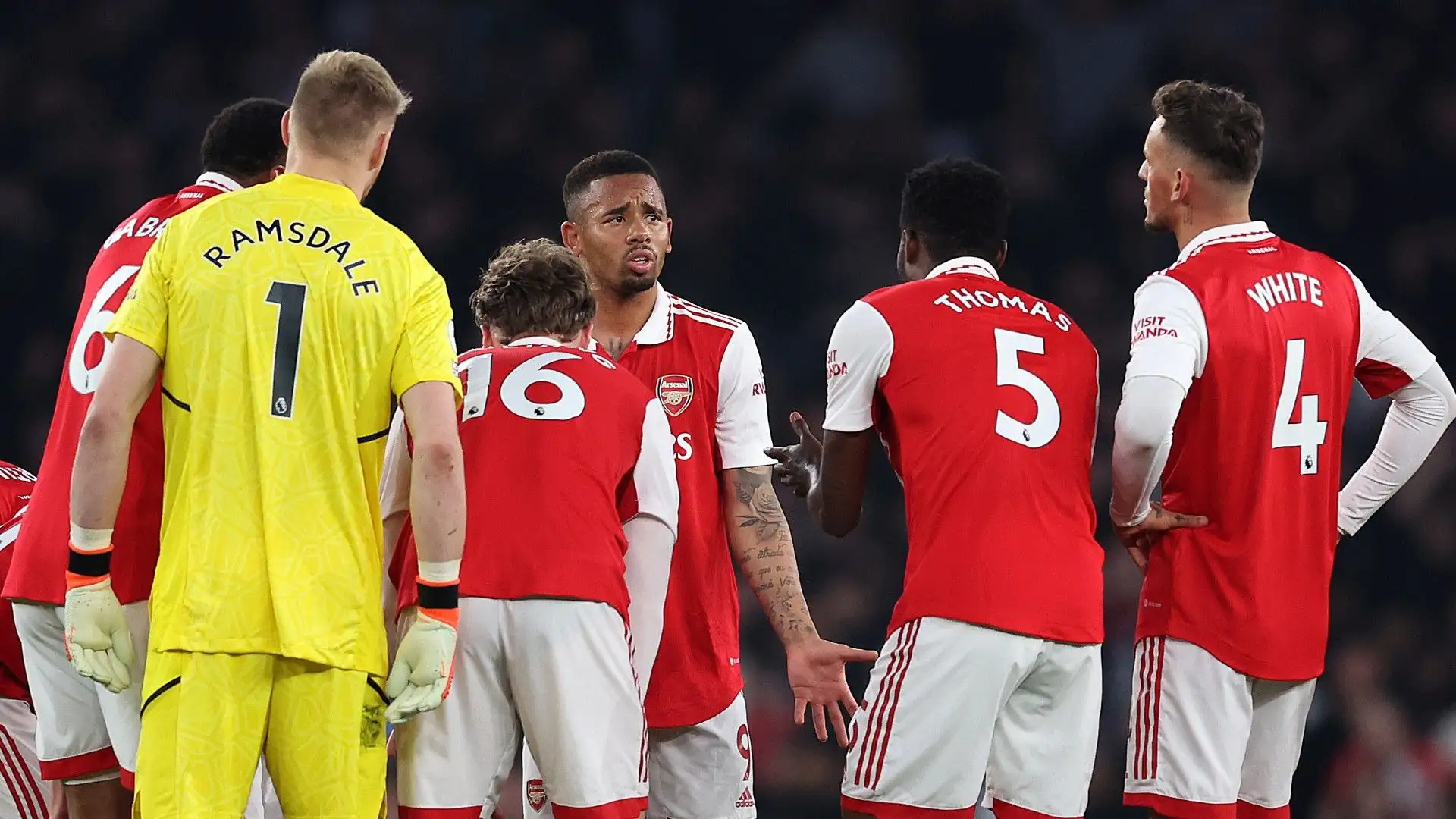Manchester City, Chelsea, Newcastle, Brighton, Nottingham Forest e Wolverhampton sono gli ultimi ostacoli che l'Arsenal deve superare