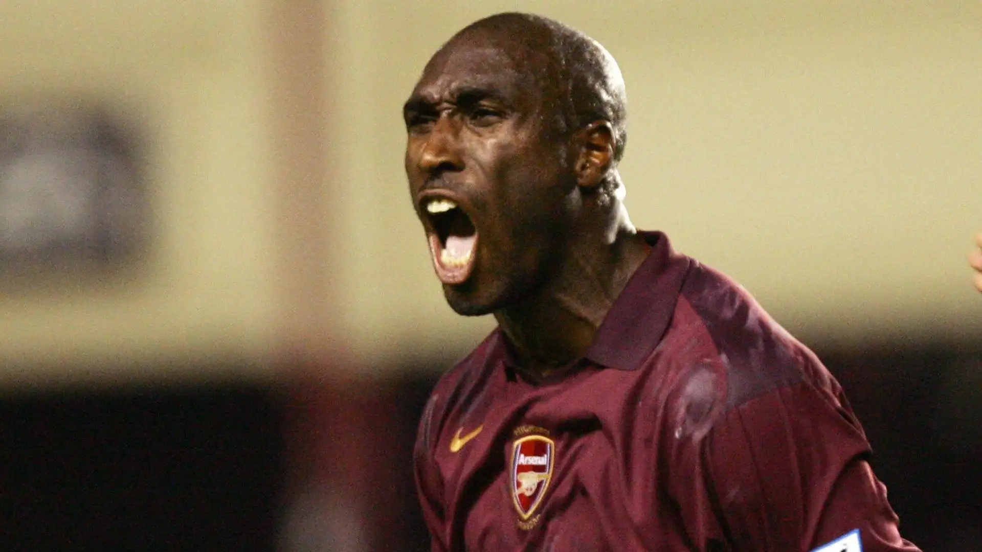 Sol Campbell (dal 2001 al 2006 e nel 2010)
