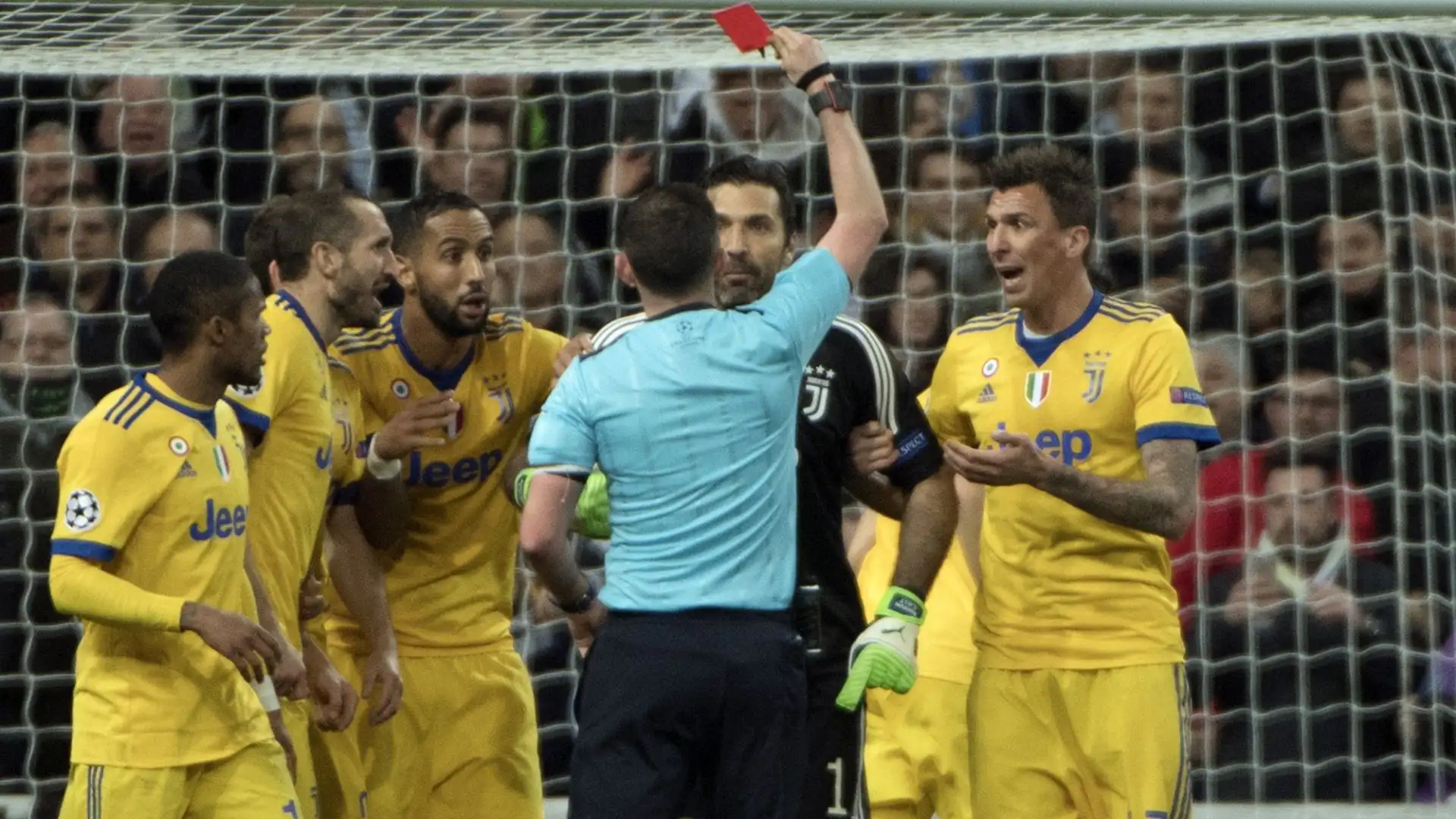 Michael Oliver dirigerà Benfica-Inter in Champions League