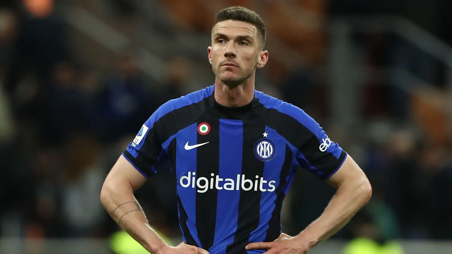 Robin Gosens dall'Atalanta all'Inter per 27.4 milioni di euro 
