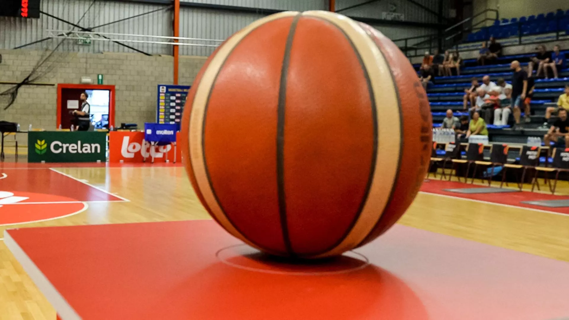 Pallacanestro Varese, dopo la bastonata scende in campo il sindaco