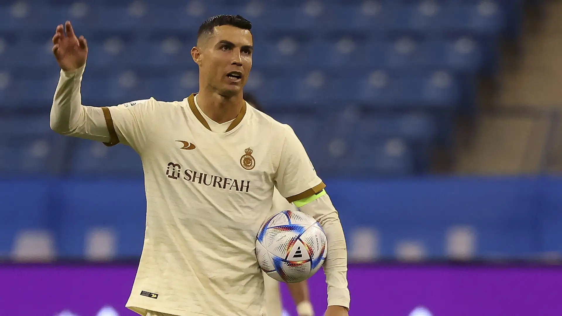 1 Cristiano Ronaldo (Calcio, Portogallo: totale guadagni stimati 200+ milioni di dollari