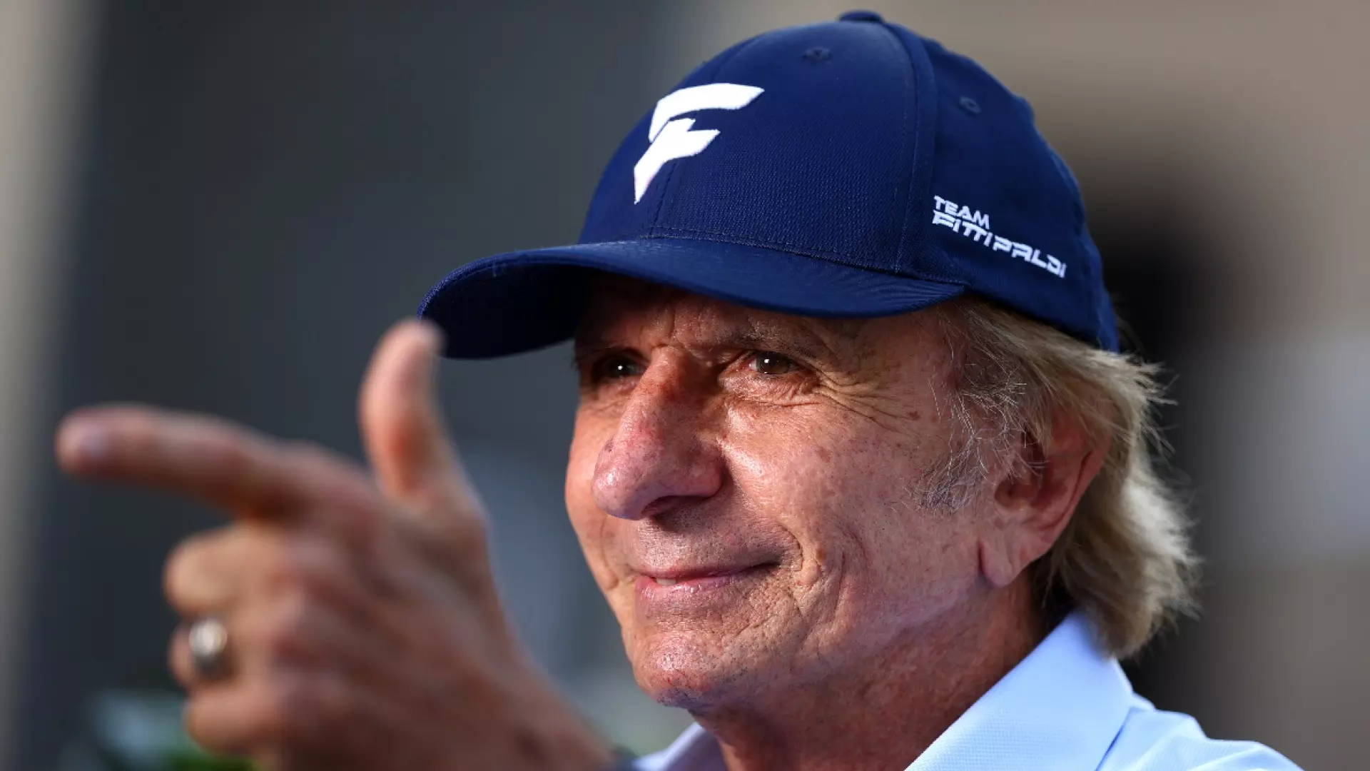 Emerson Fittipaldi indica la via a Fernando Alonso