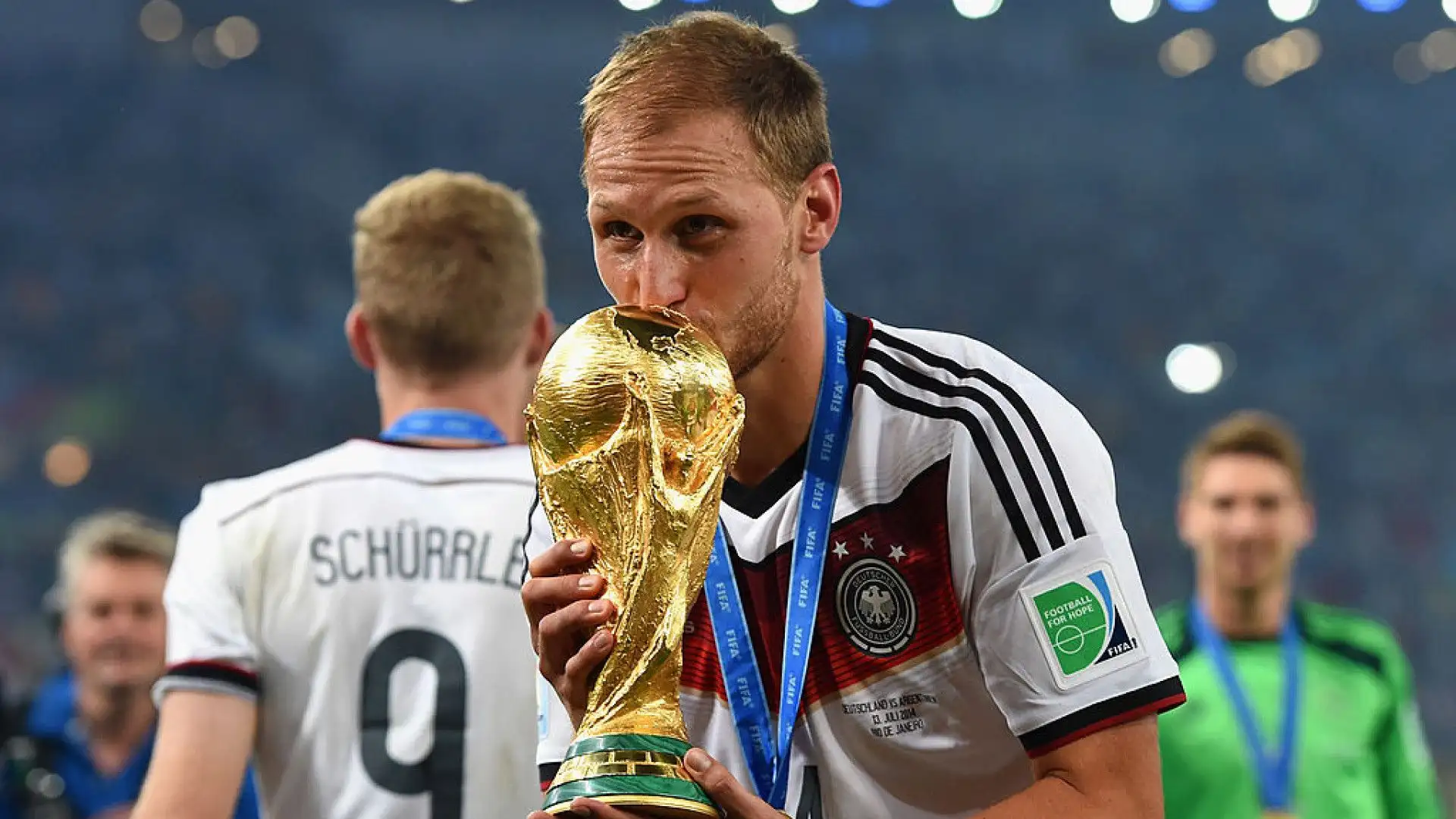 Benedikt Howedes: Si è ritirato nel 2020 alla Lokomotiv Mosca. Dal 2021 svolge il ruolo di dirigente presso la DFB (Federazione Calcistica Tedesca)