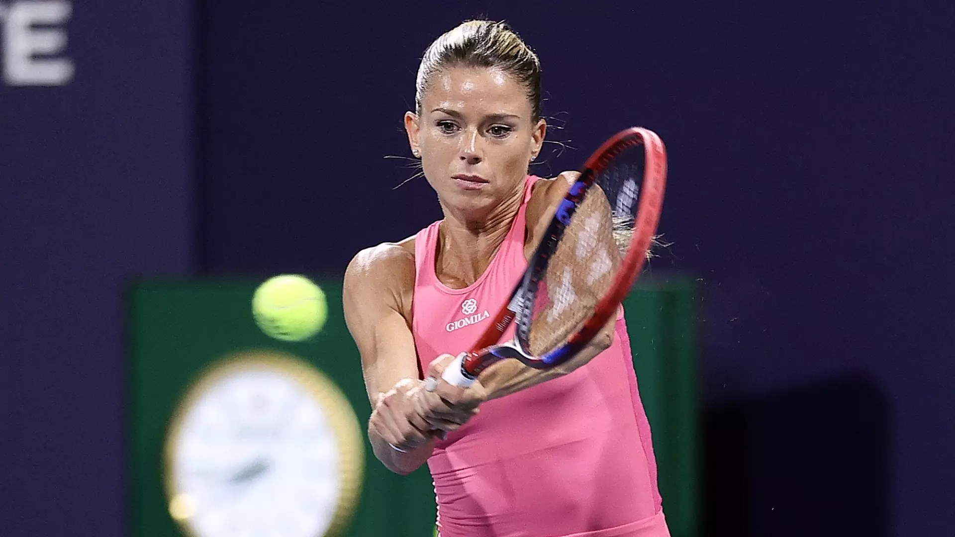 Camila Giorgi fa luce sul guaio al ginocchio e ringrazia i tifosi