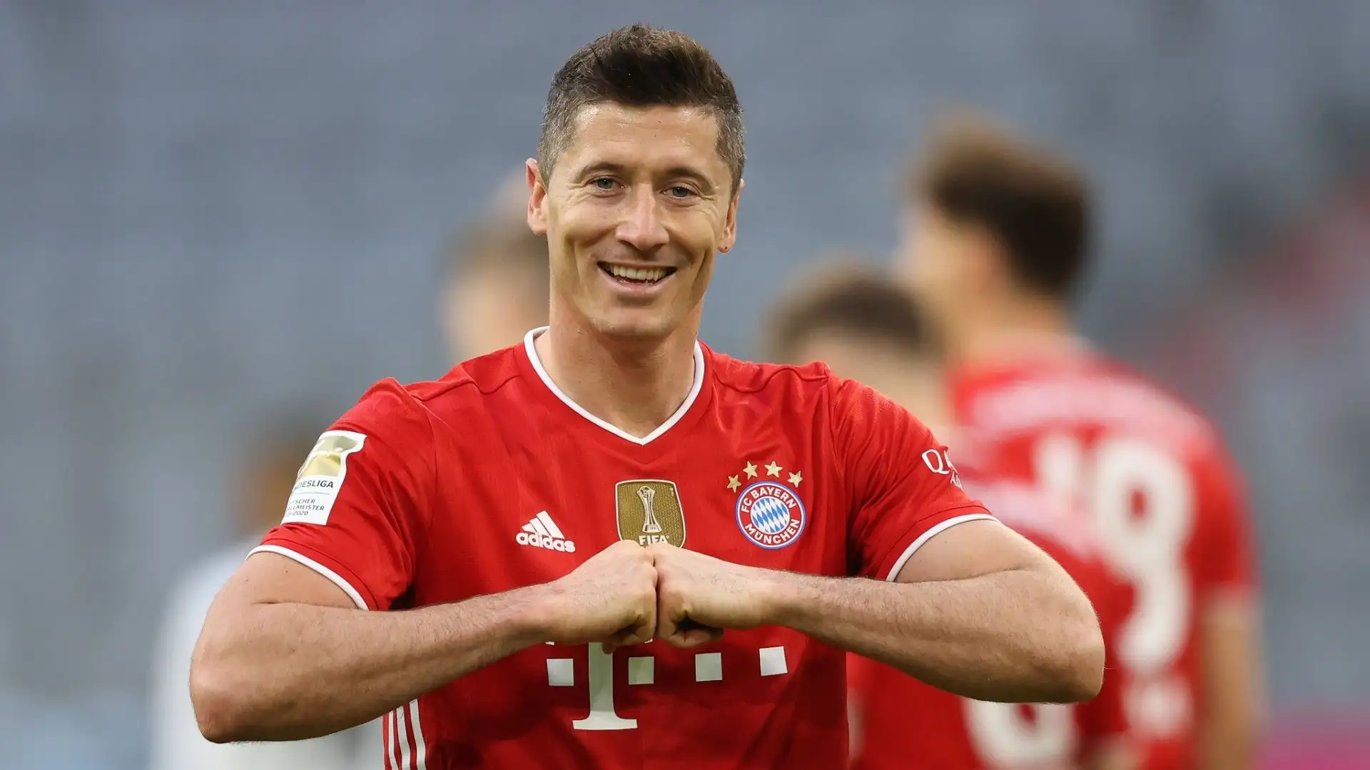 Robert Lewandowski: l'attaccante polacco ha giocato nel Borussia Dortmund e nel Bayern Monaco. Nel 2022 ha lasciato la Germania per giocare nel Barcellona
