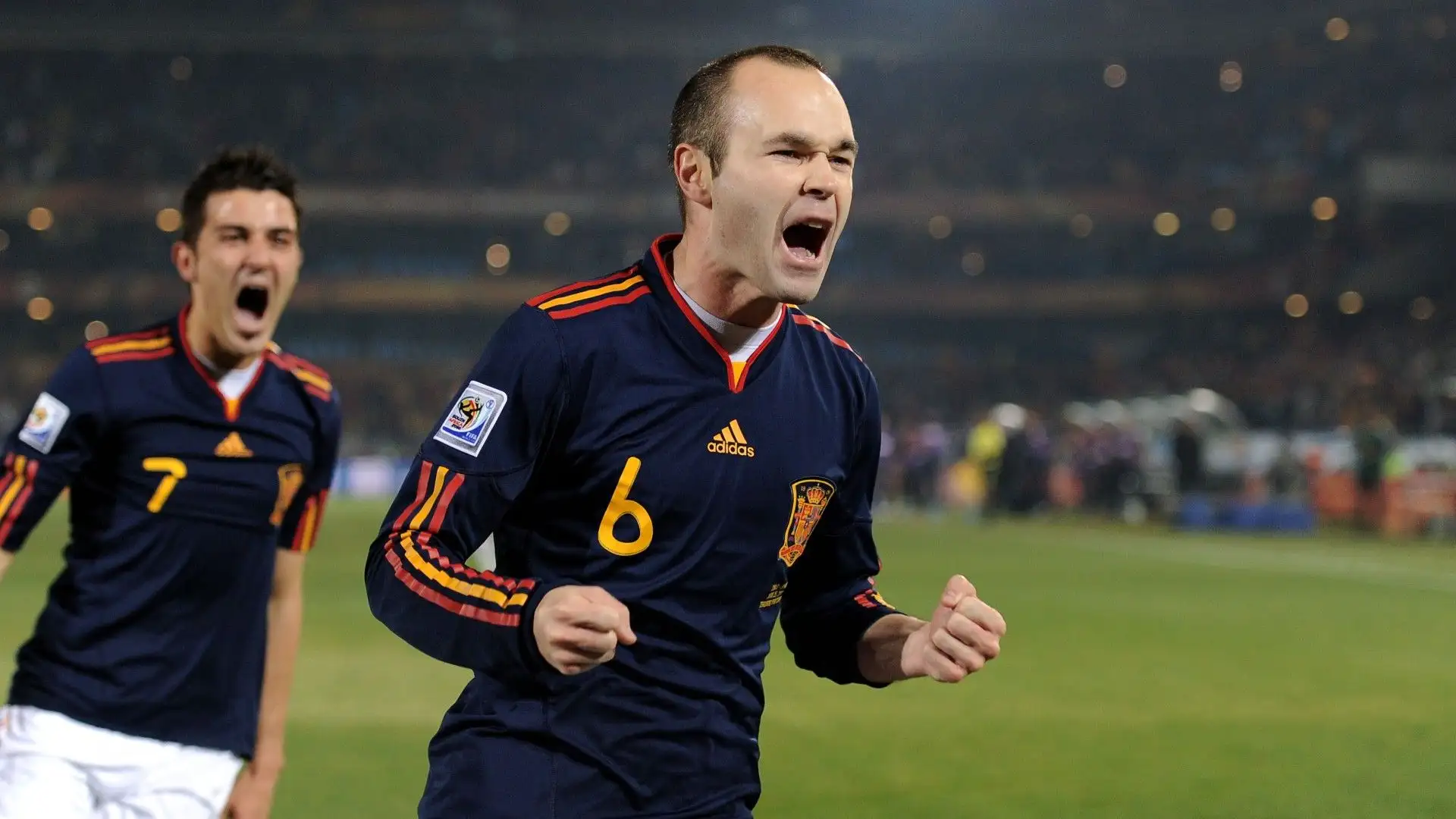 Andrés Iniesta: tra i centrocampisti più forti nella storia del calcio, il calciatore spagnolo gioca ancora. Al momento è in Giappone al Vissel Kobe