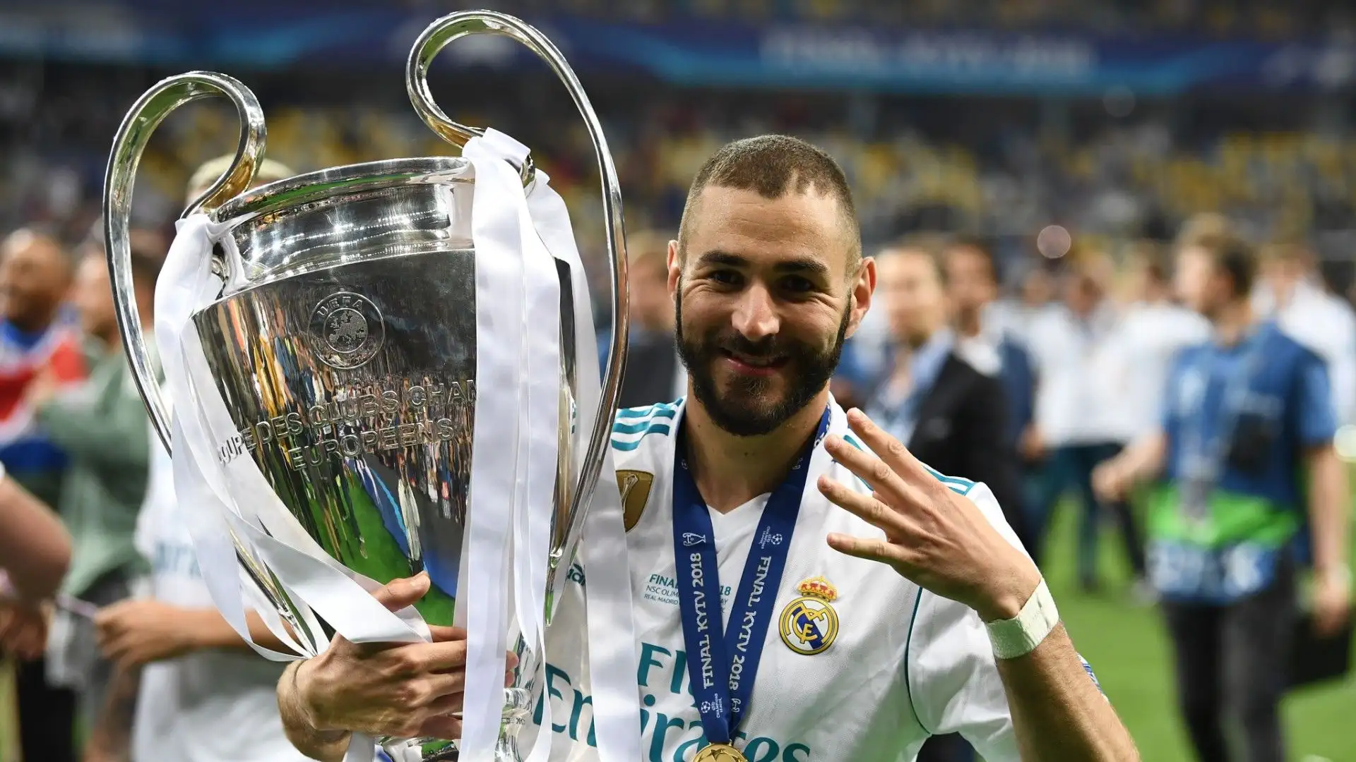 Karim Benzema (UEFA Champions League: 5 Real Madrid: 2013-2014, 2015-2016, 2016-2017, 2017-2018, 2021-2022)
