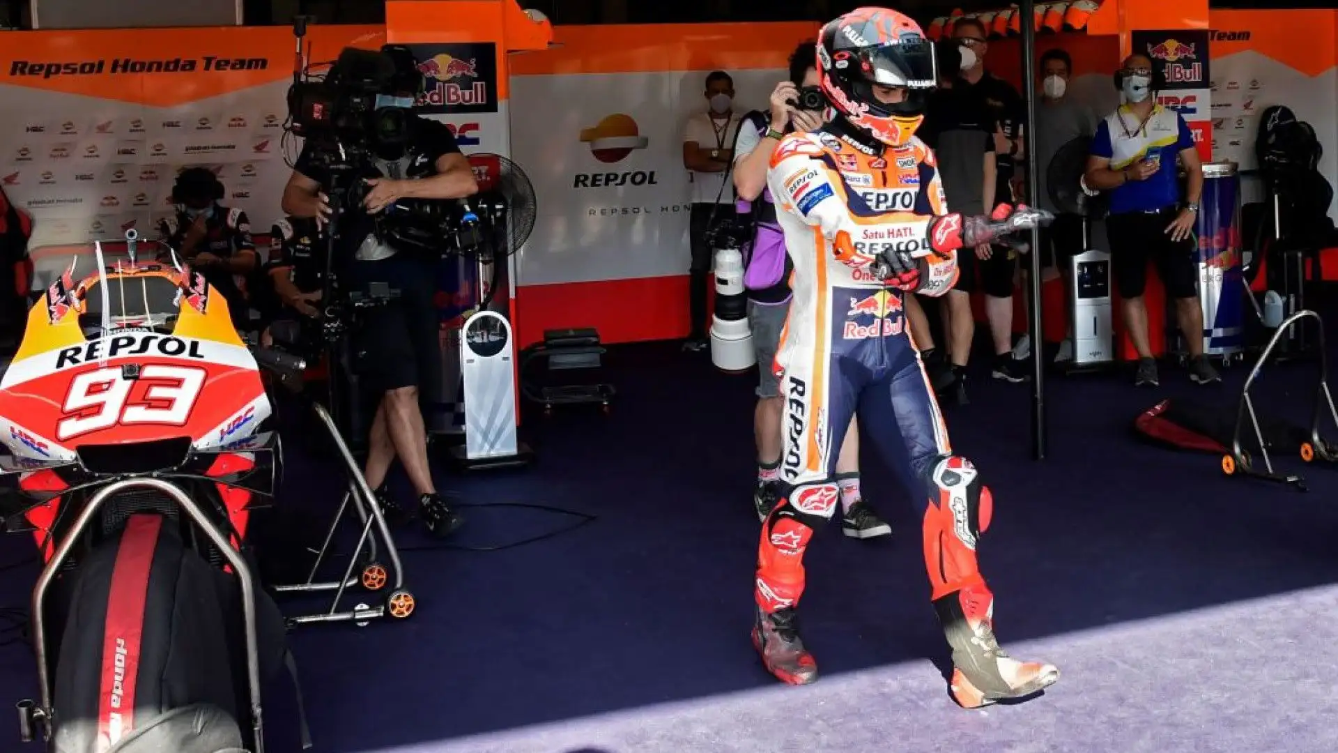 Dopo un calvario di 265 giorni Marc Marquez fa il suo ritorno nel Gp di Barcellona, anche se non al 100%