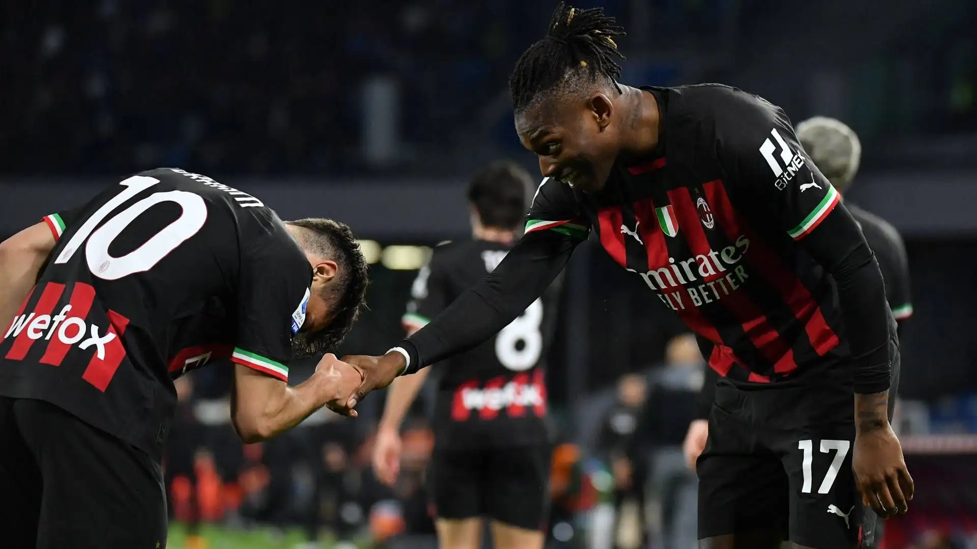 La doppietta di Leao e i gol di Brahim Diaz e Saelemaekers hanno messo ko i partenopei