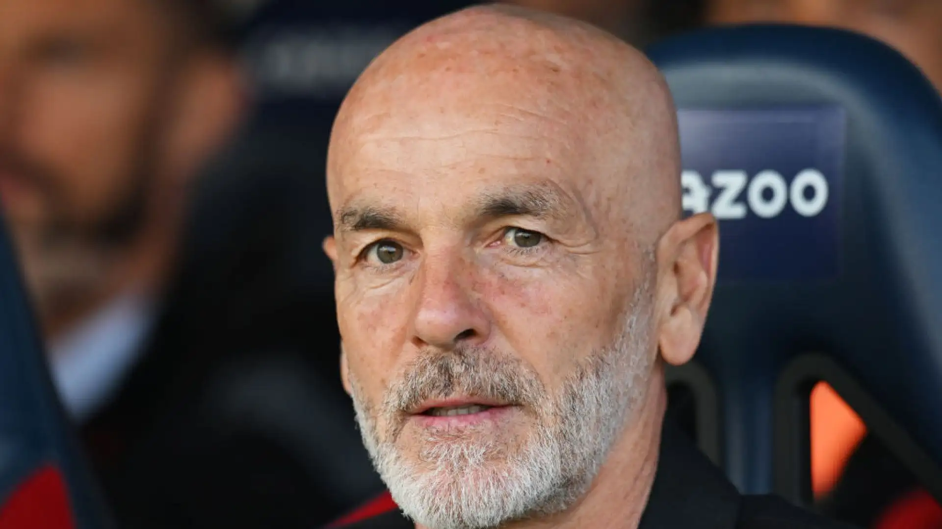Stefano Pioli dovrà ricorrere a diversi cambiamenti nel secondo tempo per recuperare la partita