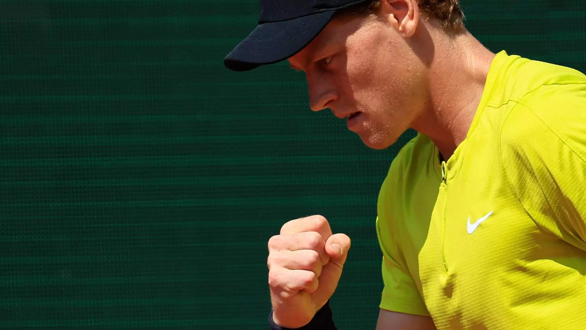 Jannik Sinner va di fretta a Monte Carlo: Schwartzman costretto al ritiro