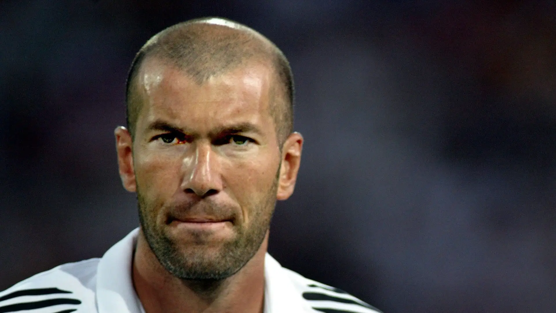 Zinédine Zidane (Cannes, Bordeaux, Juventus, Real Madrid)
