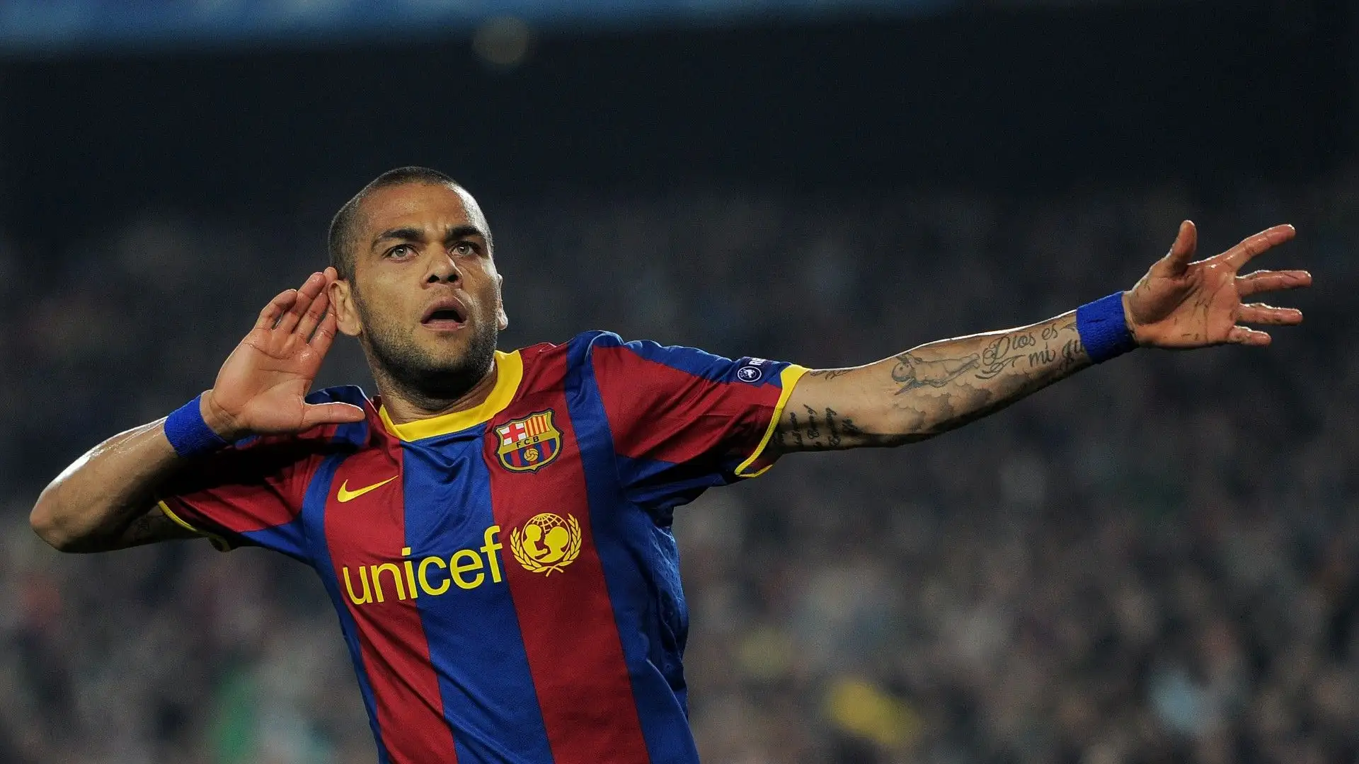 Dani Alves
