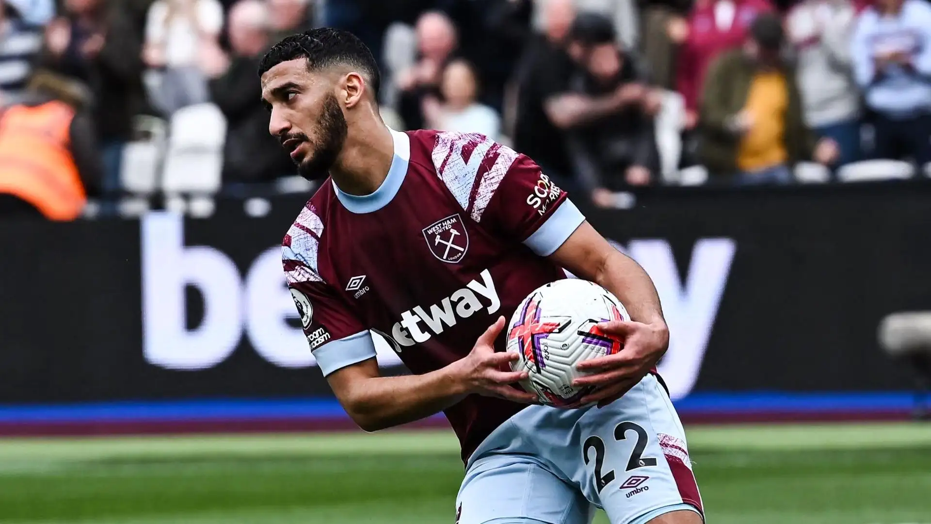 Il primo gol del West Ham è stato segnato da Benrahma su calcio di rigore