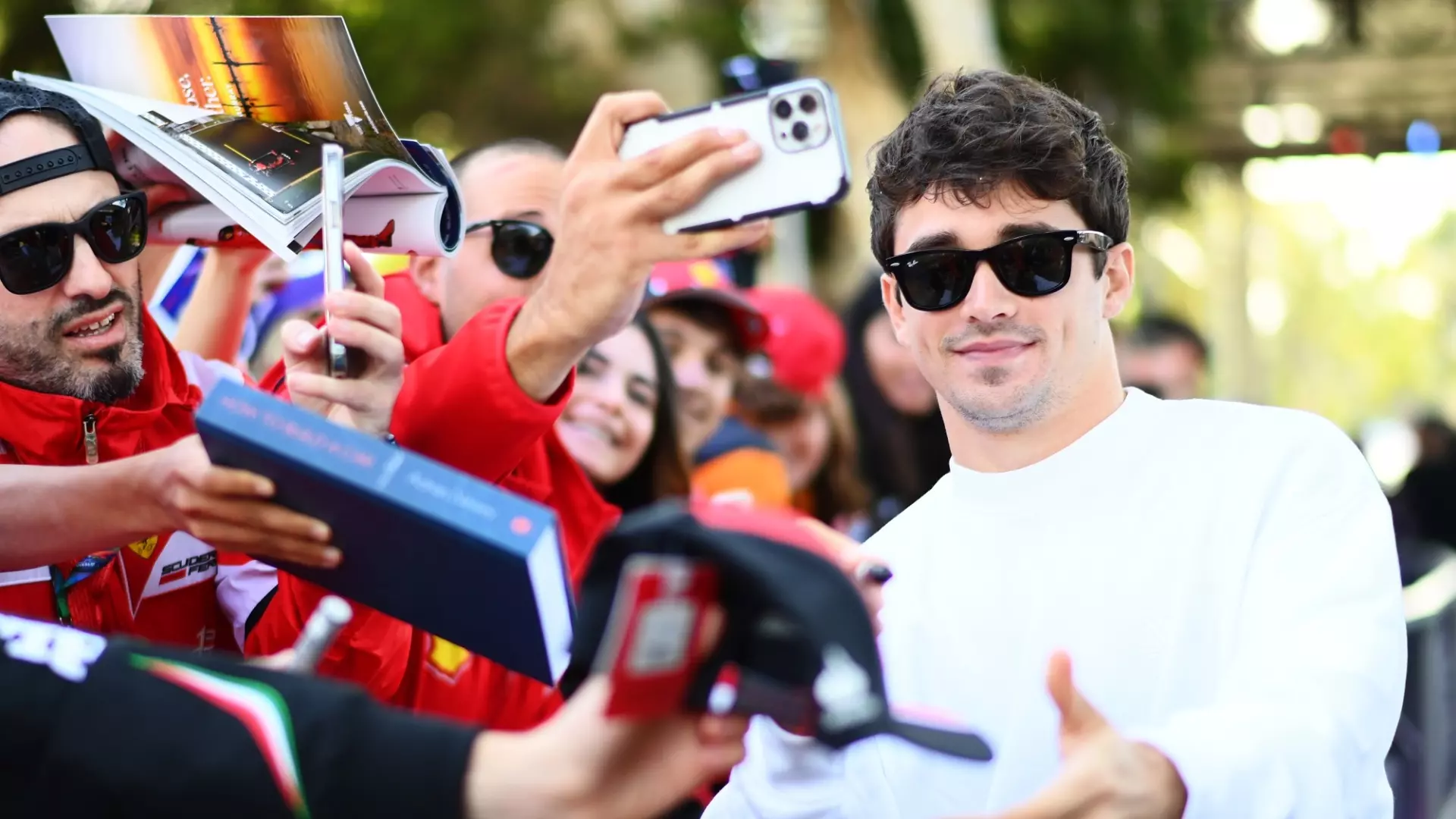 Charles Leclerc è stufo e si sfoga su Instagram