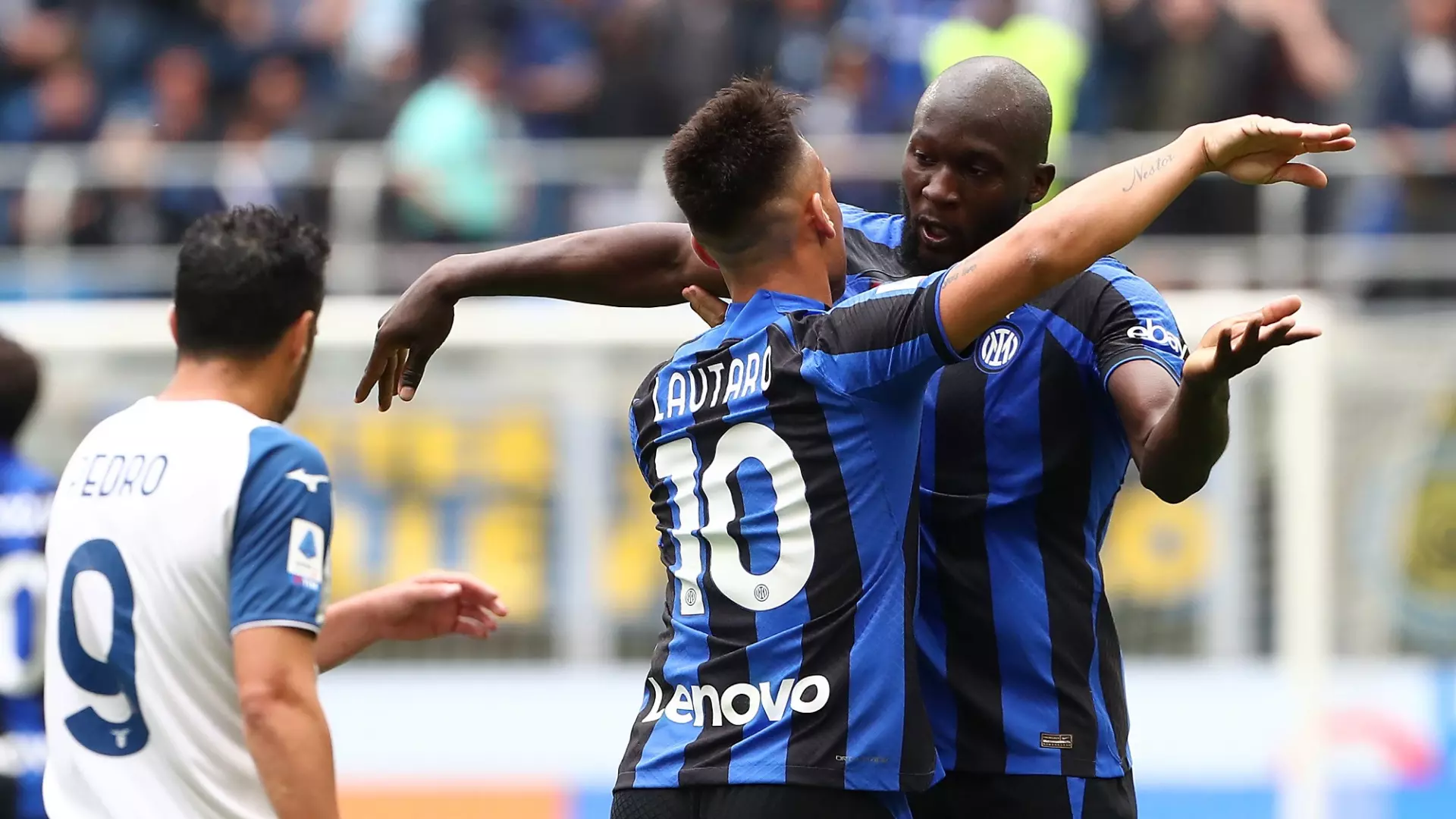 Scossa Inter: Lautaro Martinez e Lukaku ribaltano la Lazio