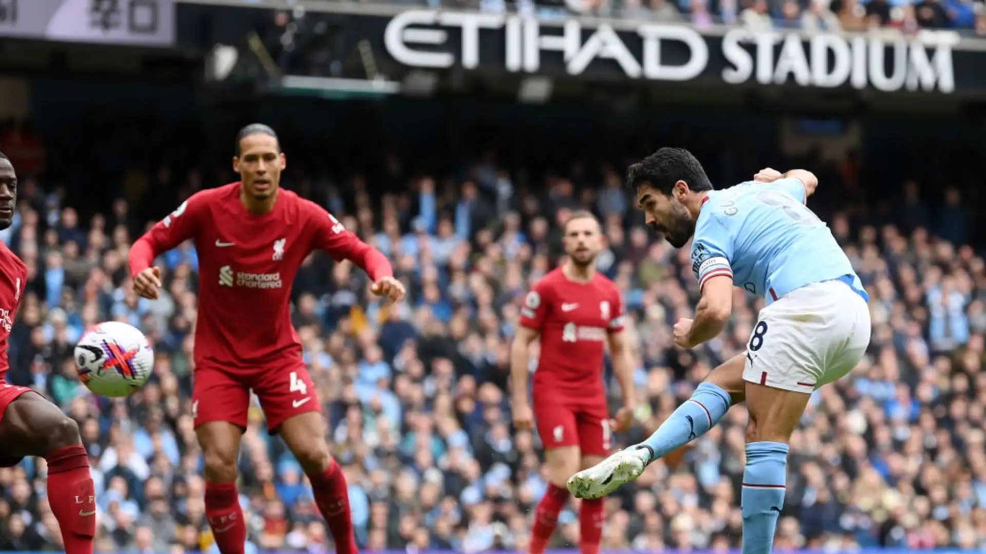 Álvarez (28'), de Bruyne (47'), Gündoğan (52') e Grealish (74') firmano il 4-1 finale.